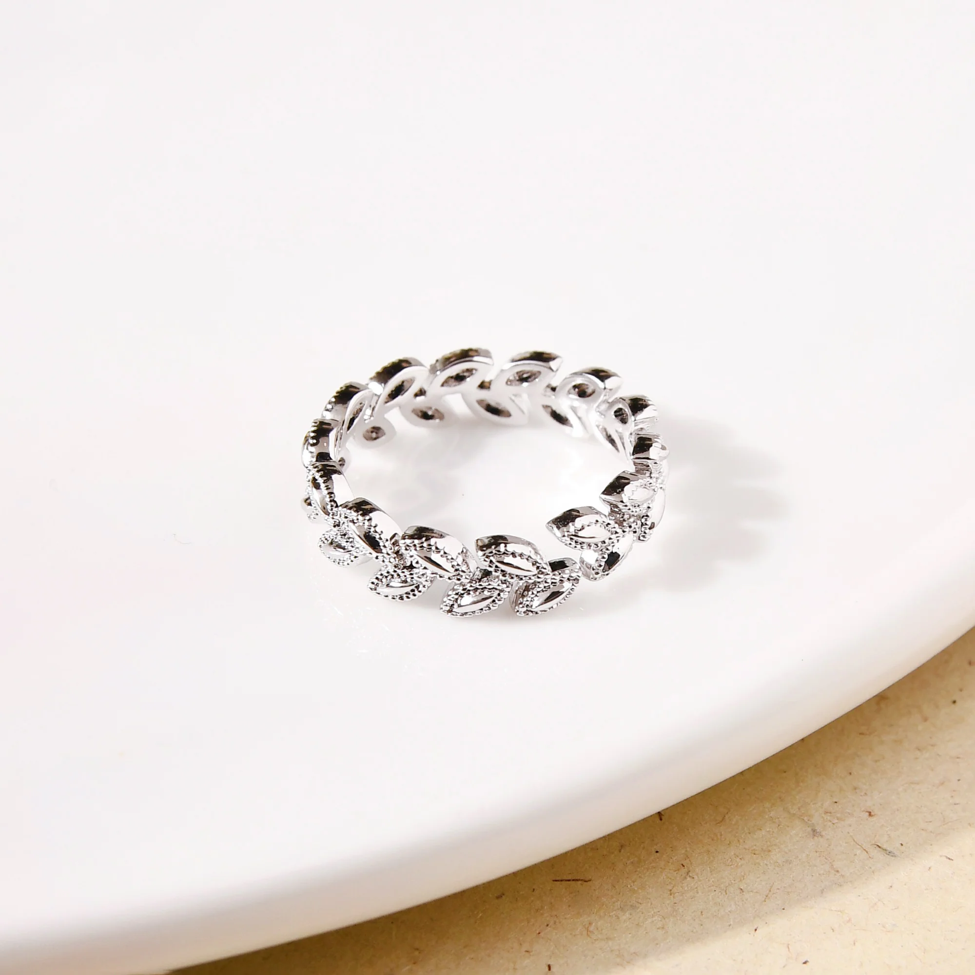Laurel Wreath Silver Ring