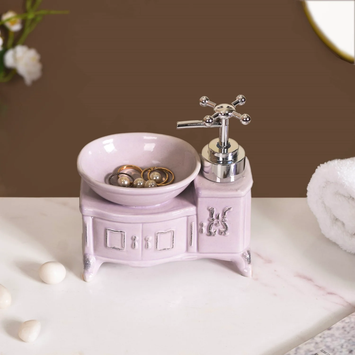 Lavender Sink Shaped Soap Dispenser - Image 8