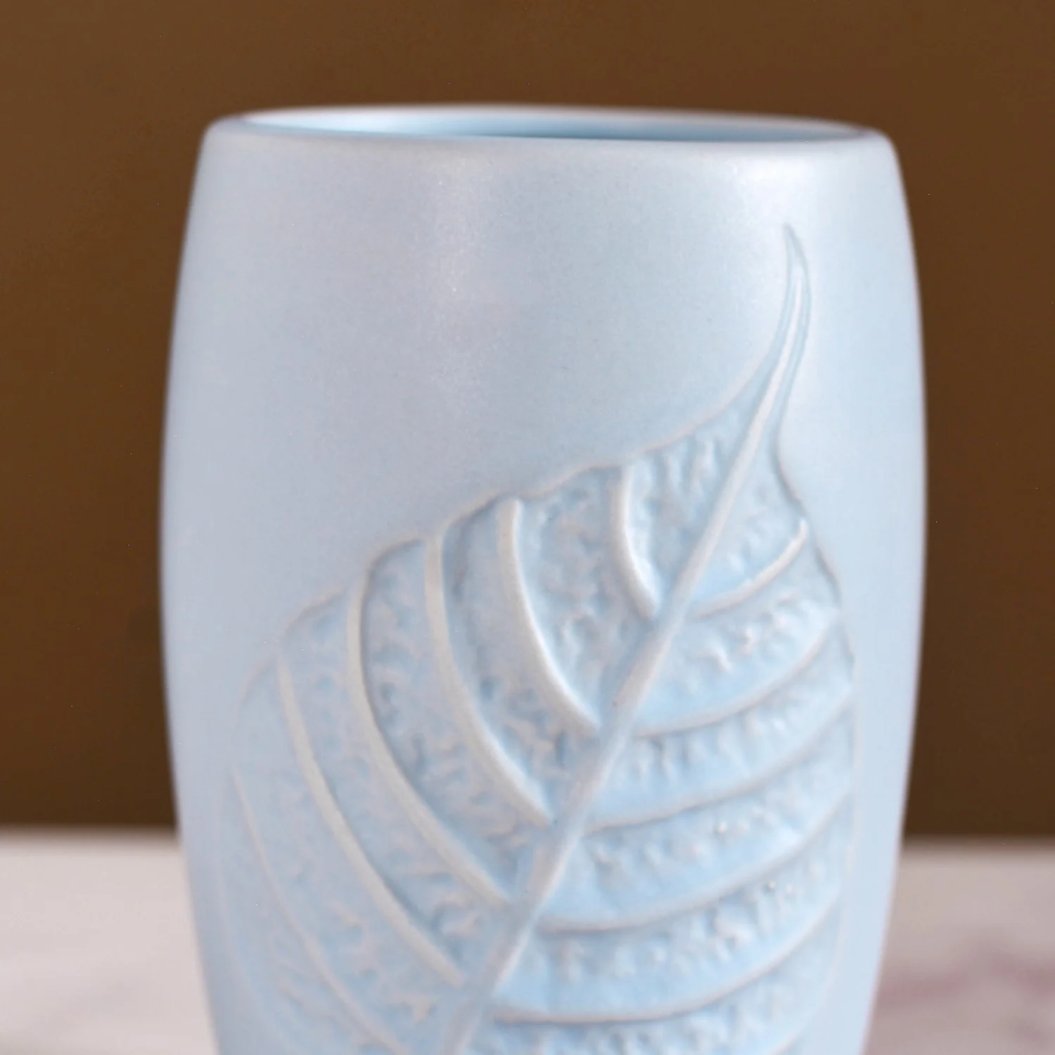 Leaf Emboss Ceramic Bath Set Of 3 With Tray Light Blue - Image 9