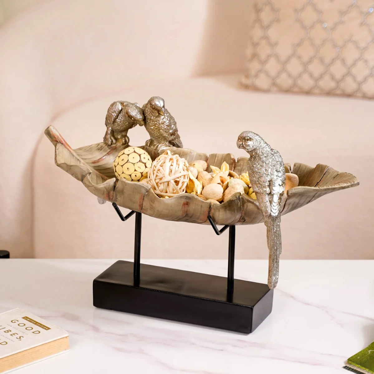Leaf Paradise Parrot Tray With Stand Large - Image 8