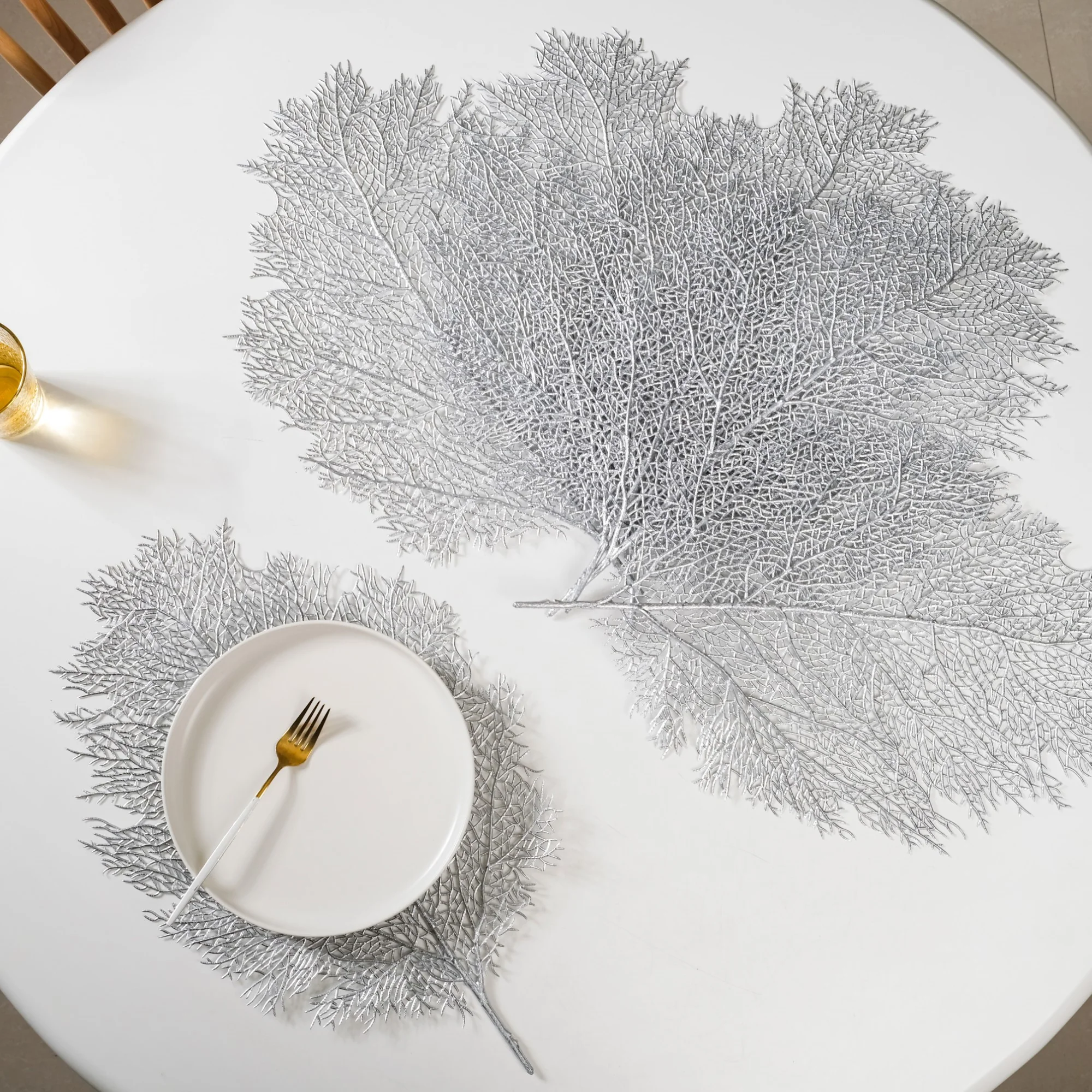 Leaf Shaped Silver Table Mat Set Of 6 - Image 11
