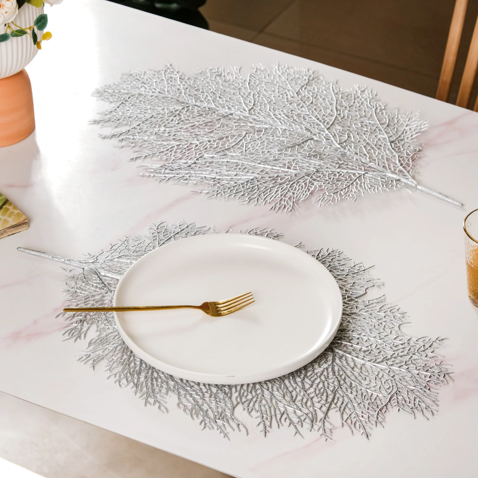 Leaf Shaped Silver Table Mat Set Of 6 - Image 5