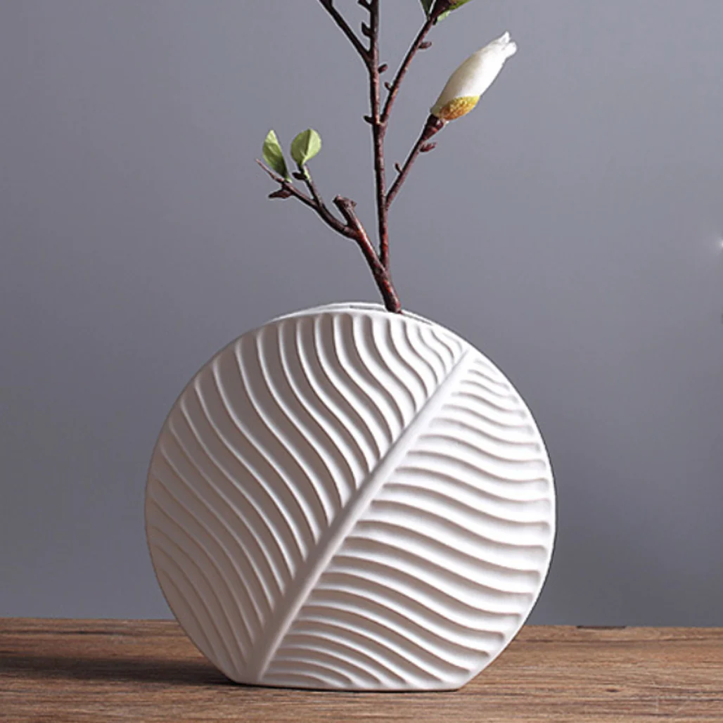 Leaf Vase - Image 9