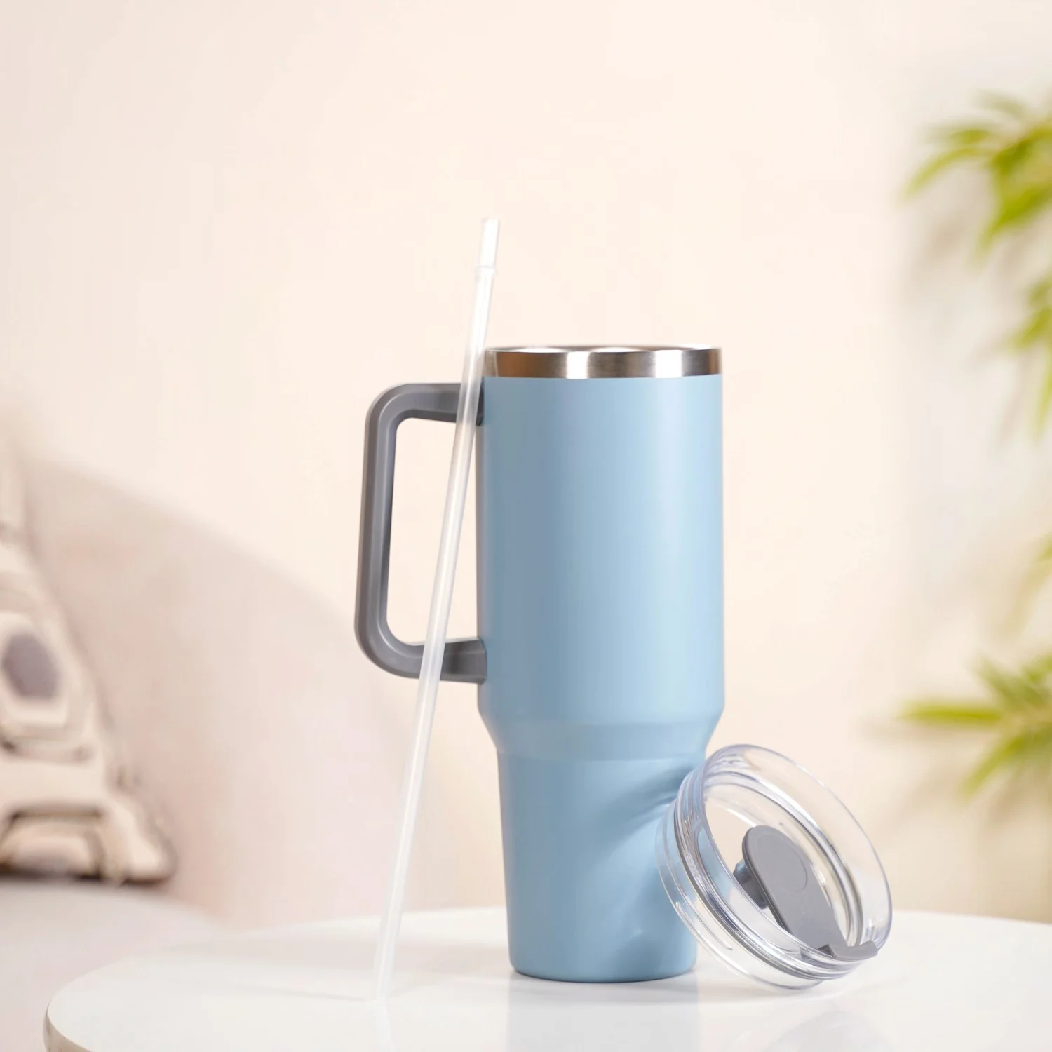 Leakproof Travel Water Bottle With Straws 1200ml - Image 6