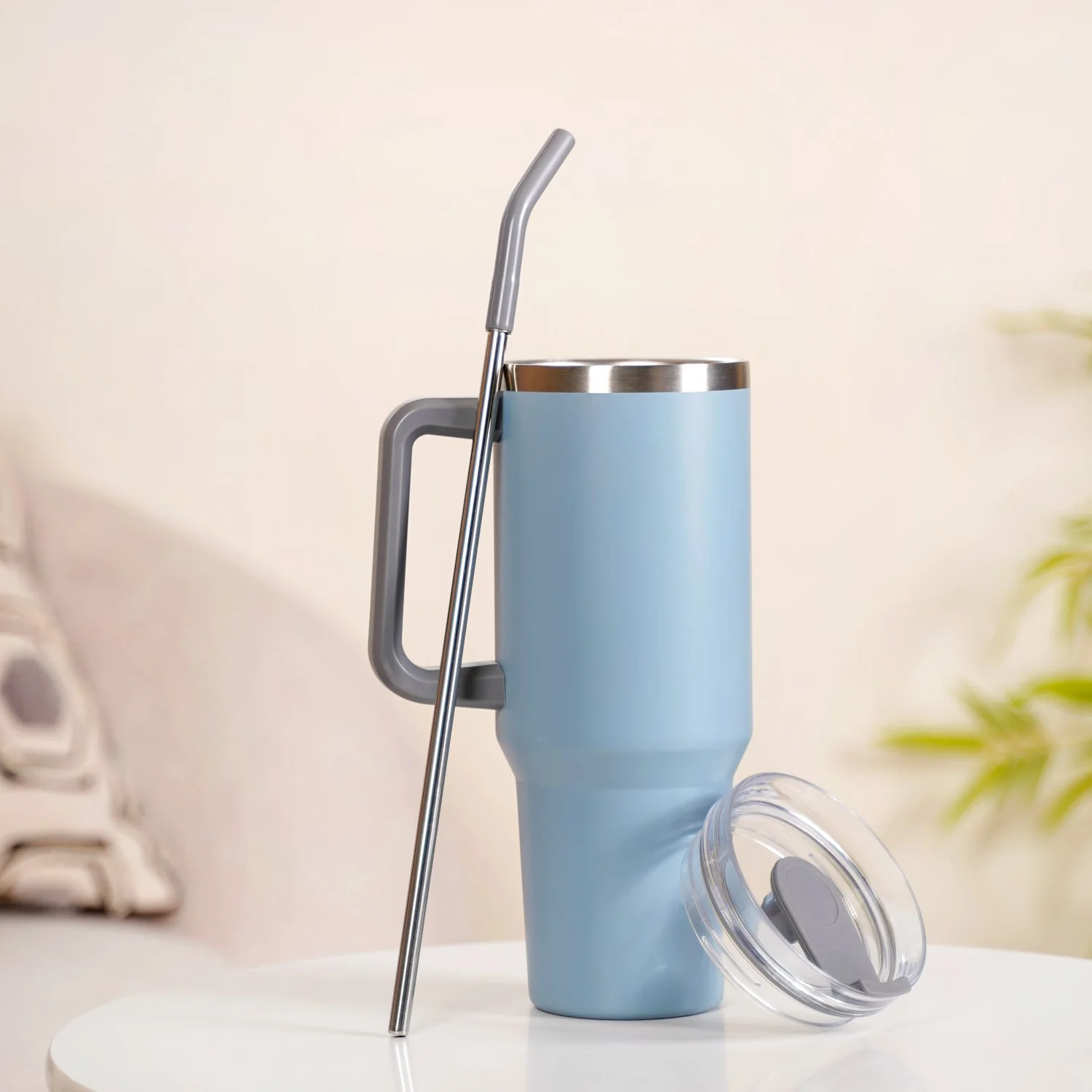 Leakproof Travel Water Bottle With Straws 1200ml - Image 8