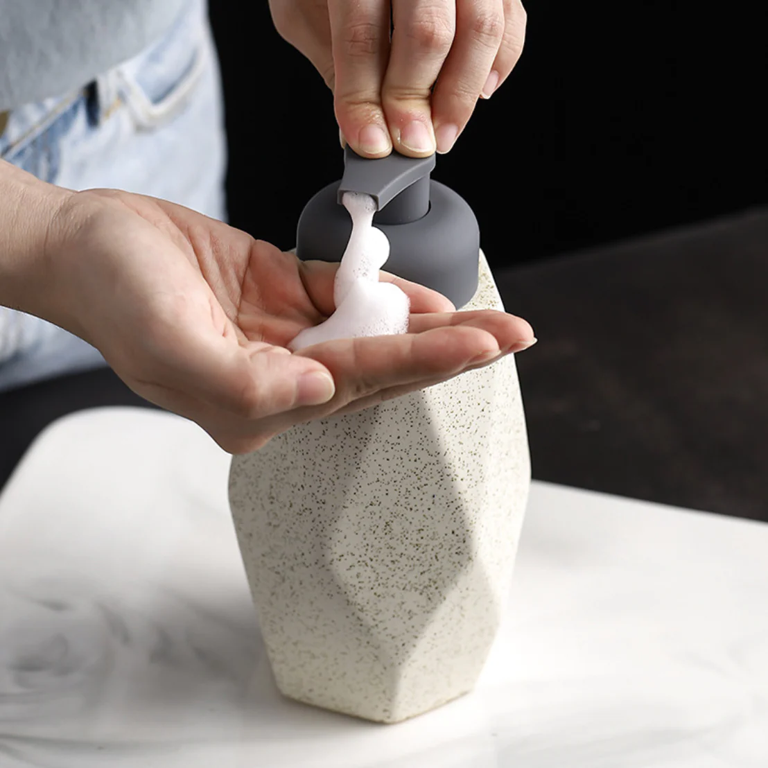 Liquid Soap Dispenser - Image 4