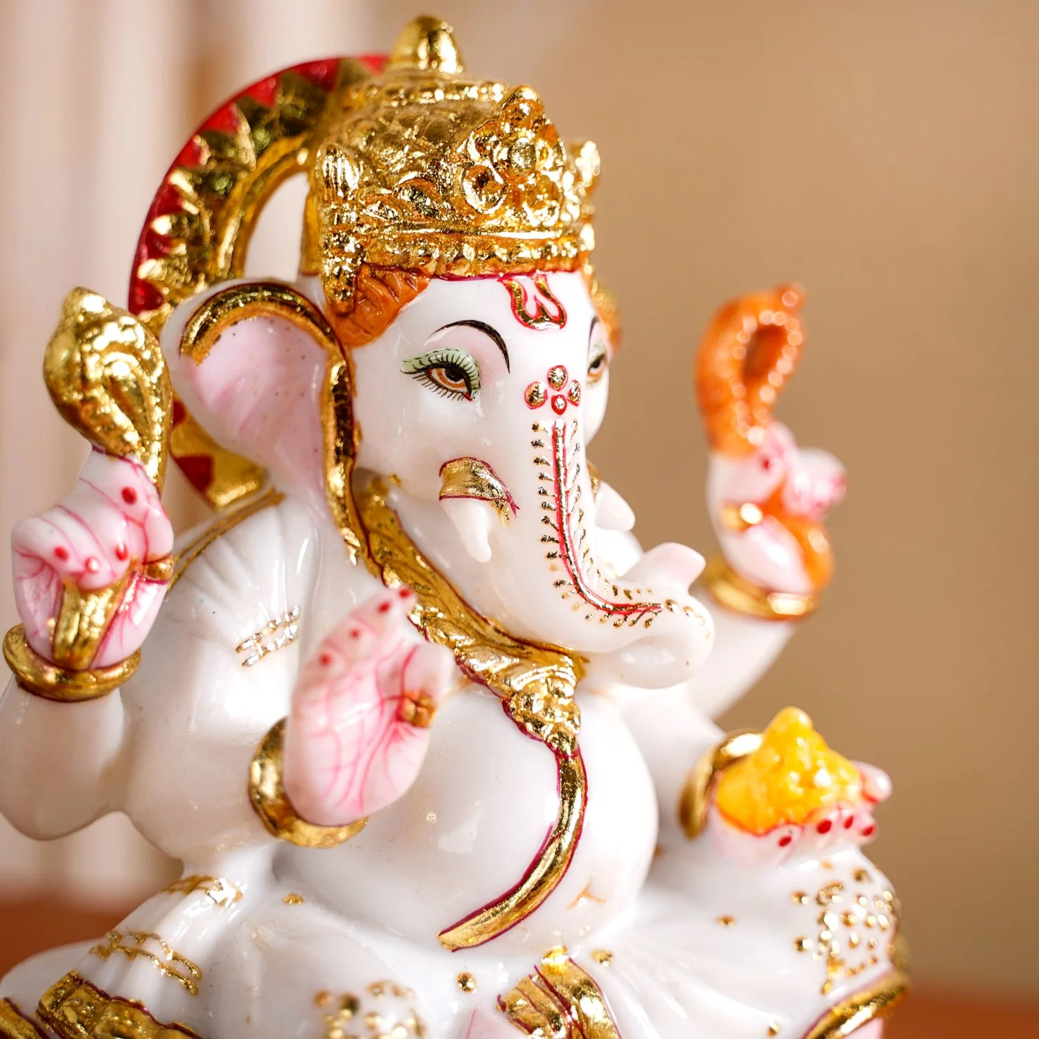 Lord Ganesha On Lotus Idol 17x12cm - Image 6