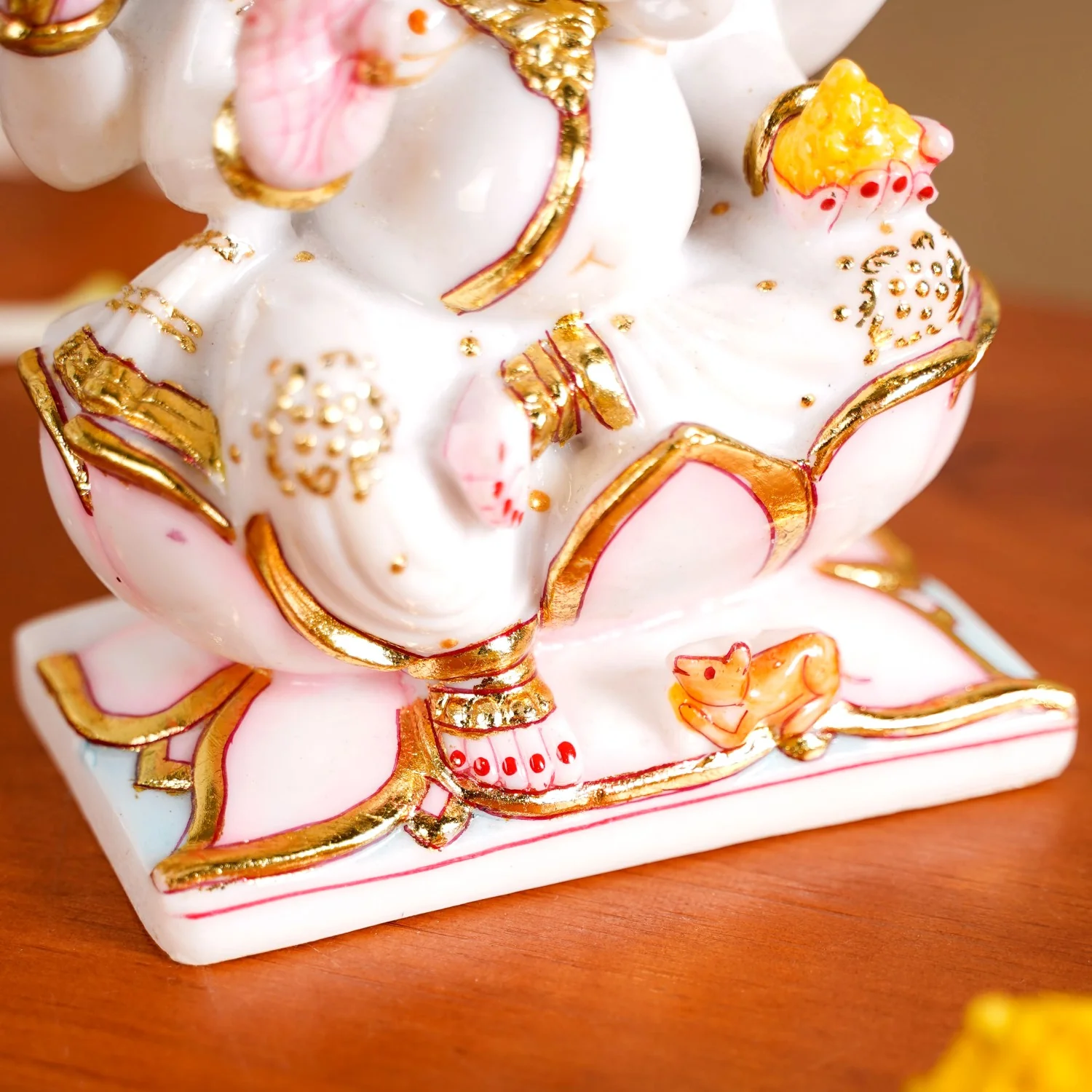 Lord Ganesha On Lotus Idol 17x12cm - Image 7
