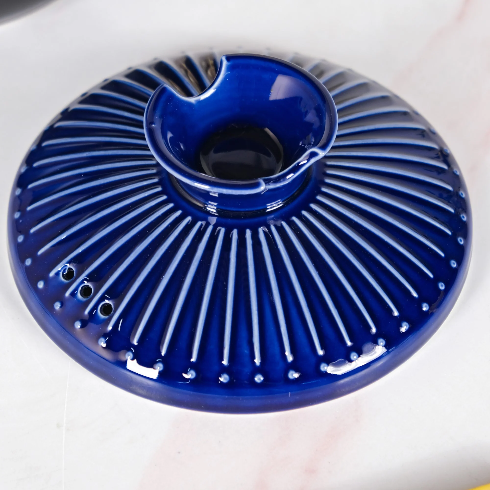 Lumea Ceramic Cooking Pot With Deep Blue Lid 2600ml - Image 5