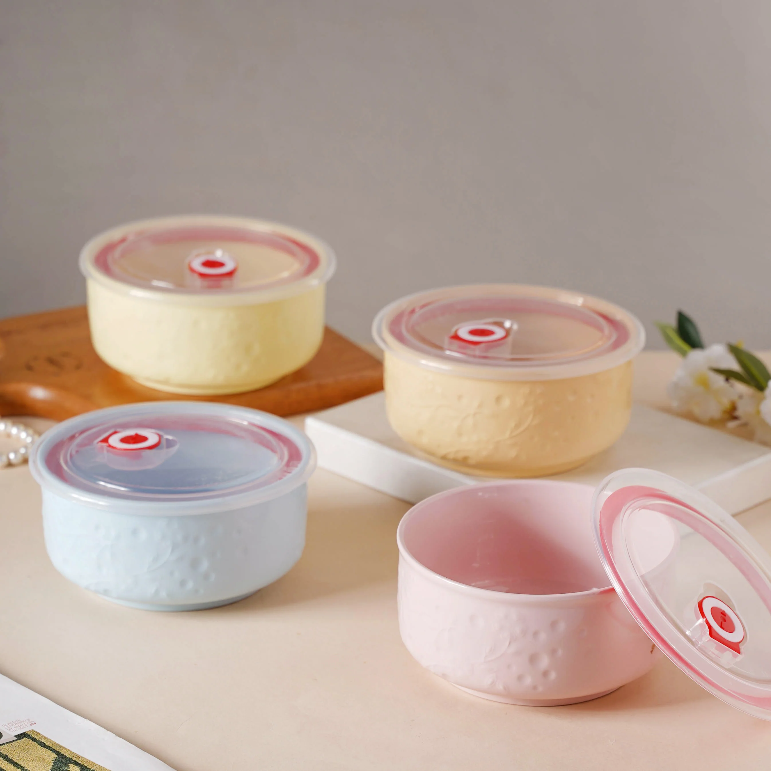 Lunch Bowl With Lid - Image 3