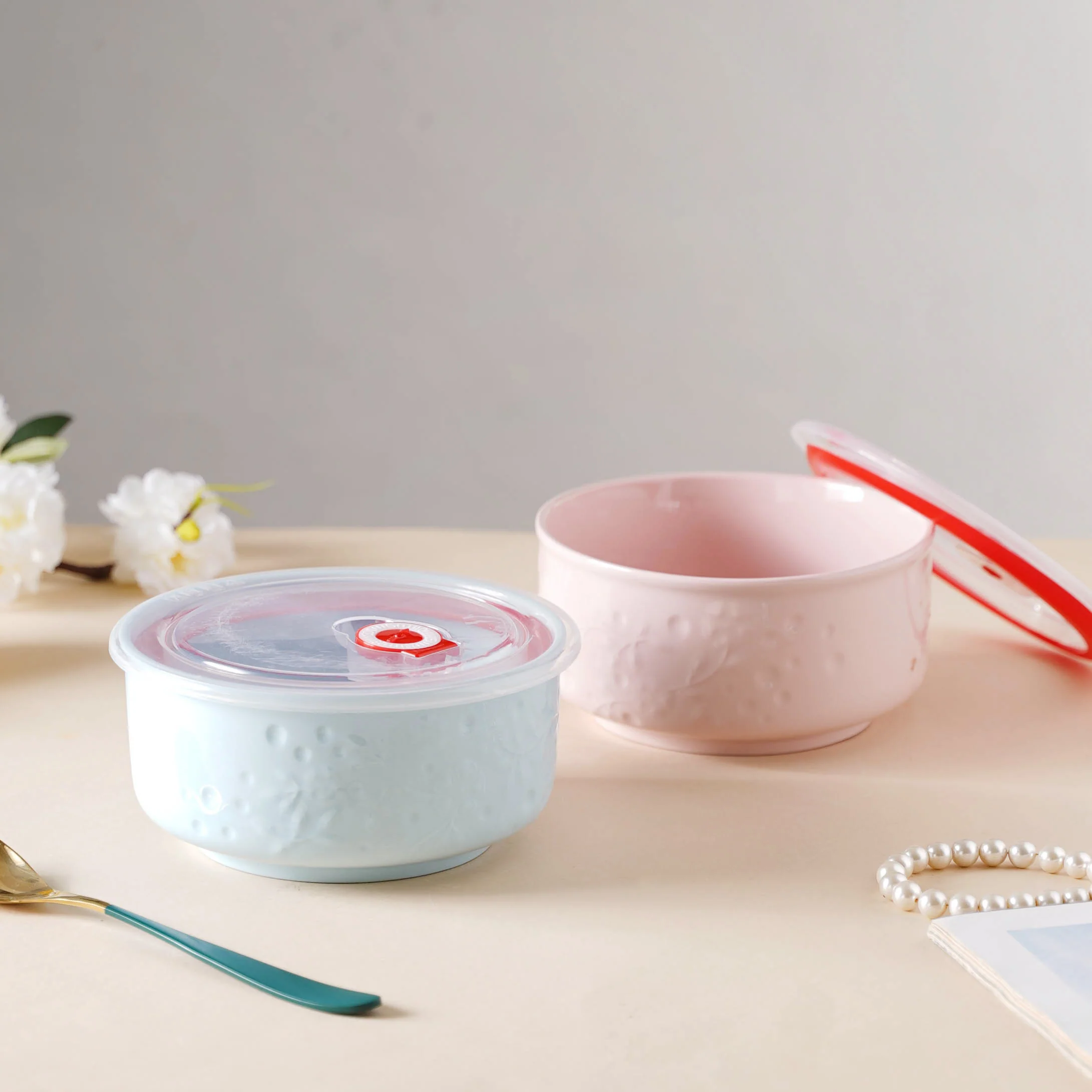 Lunch Bowl With Lid - Image 9
