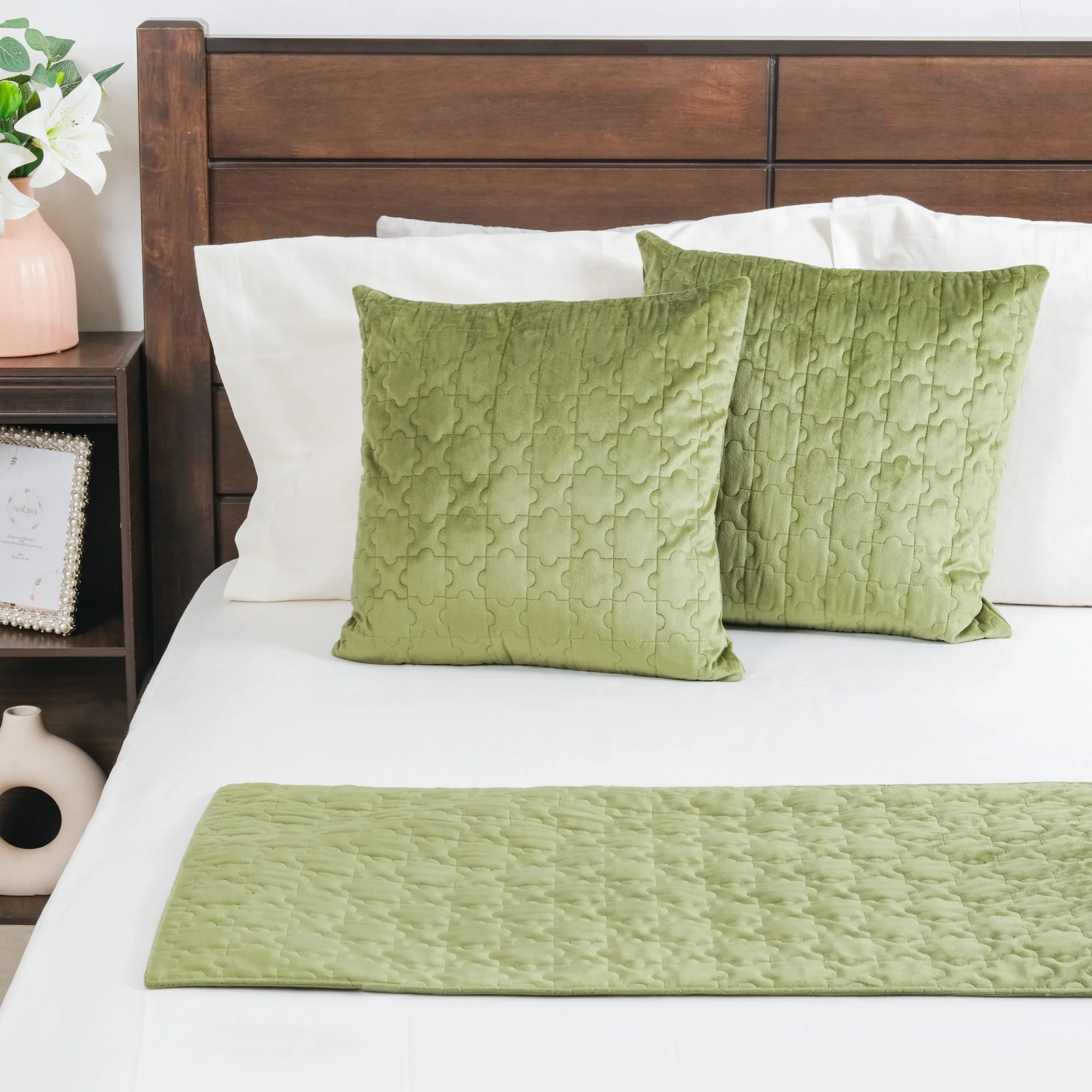 Luxe Cushion Cover & Runner Set Of 3 Green - Image 4