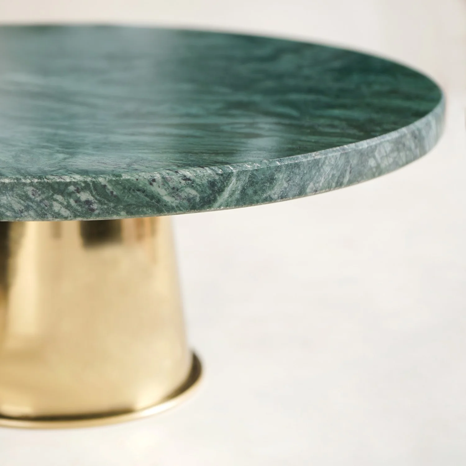 Luxe Green Marble Round Cake Stand - Image 6
