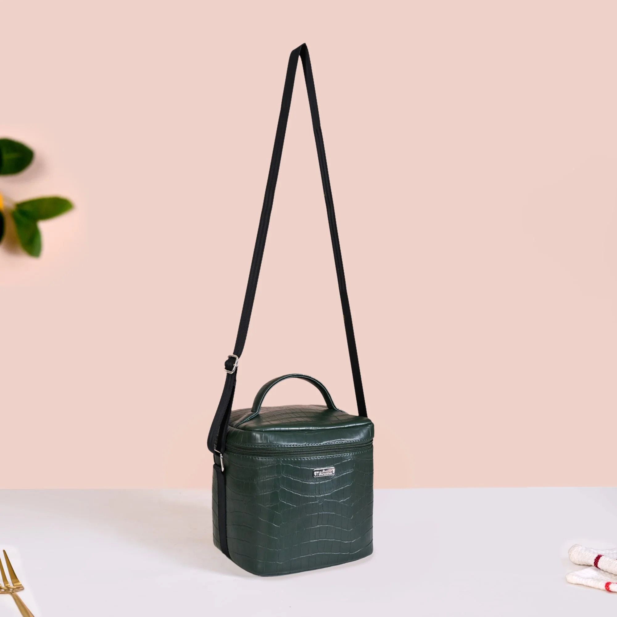 Luxe Insulated Lunch Bag Green - Image 6