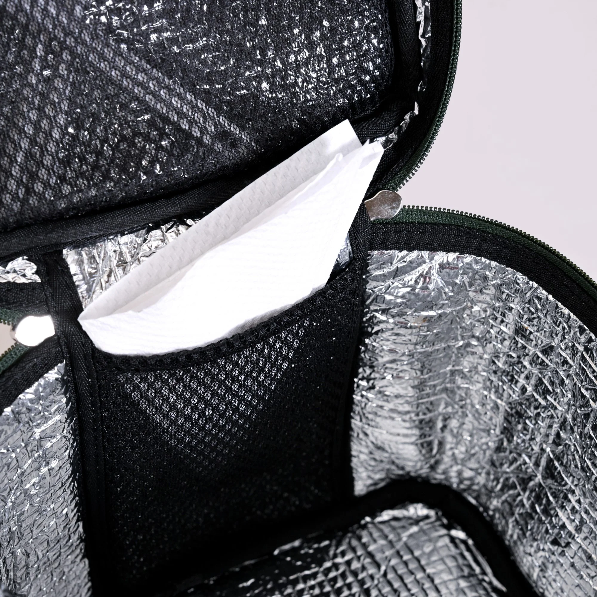 Luxe Insulated Lunch Bag Green - Image 8