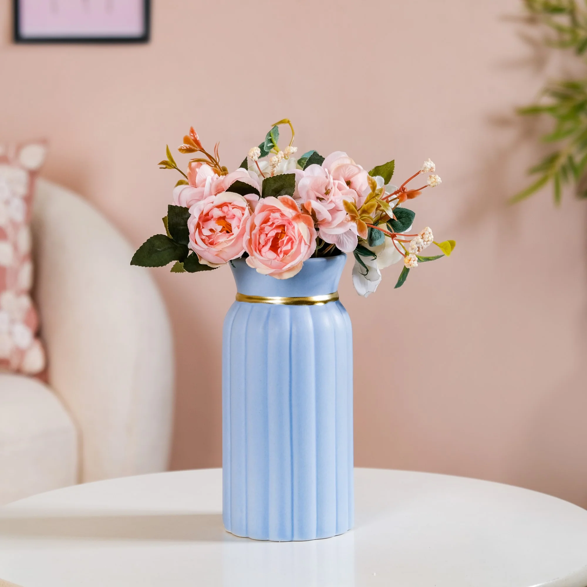 Luxurious Ceramic Vase Set Of 2 Pastel Blue - Image 4