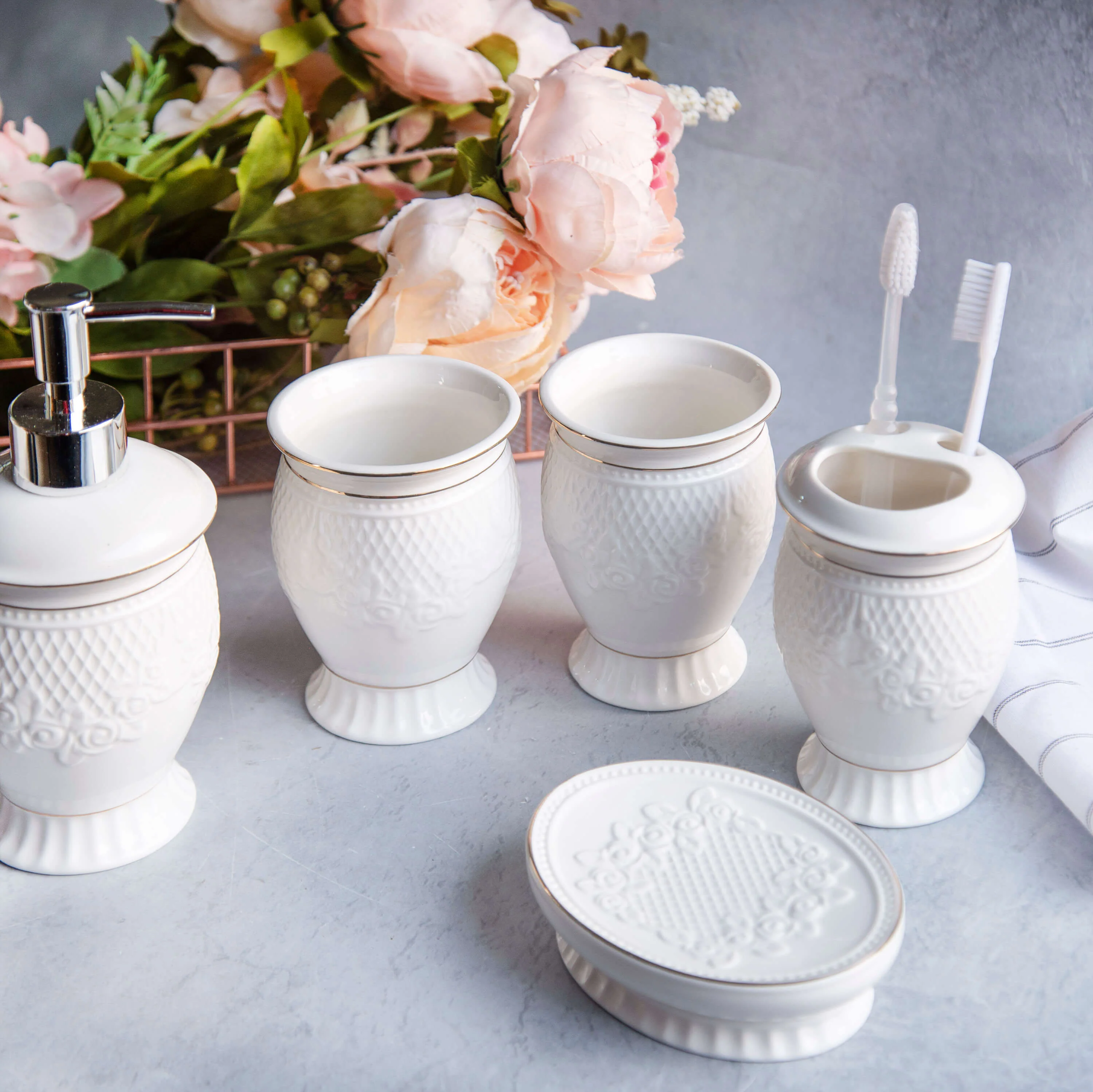 Luxury Bathroom Set - Image 3