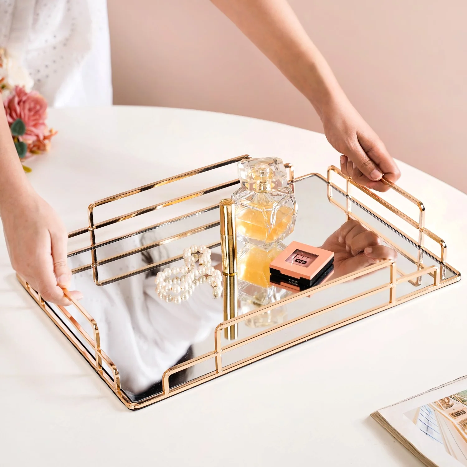 Luxury Minimalist Mirror Decorative Tray - Image 3