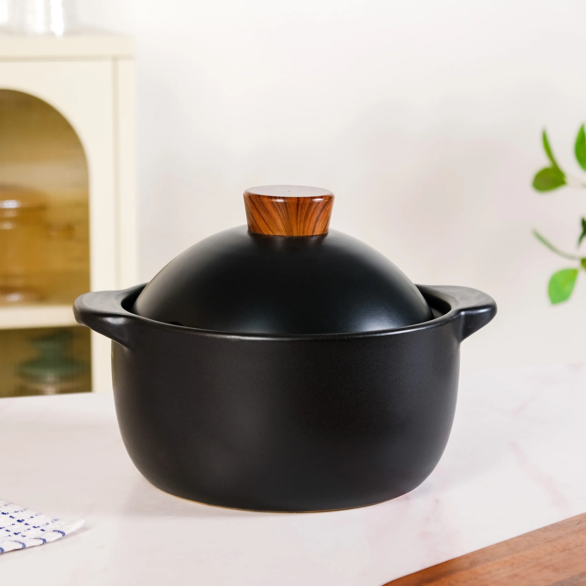 Maison Black Stew Pot 3600ml - Image 9