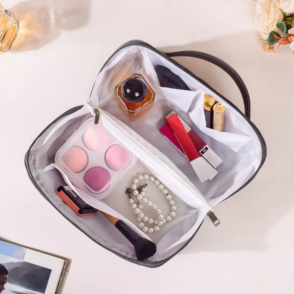 Makeup Pouch Large Capacity Quilted Grey - Image 6