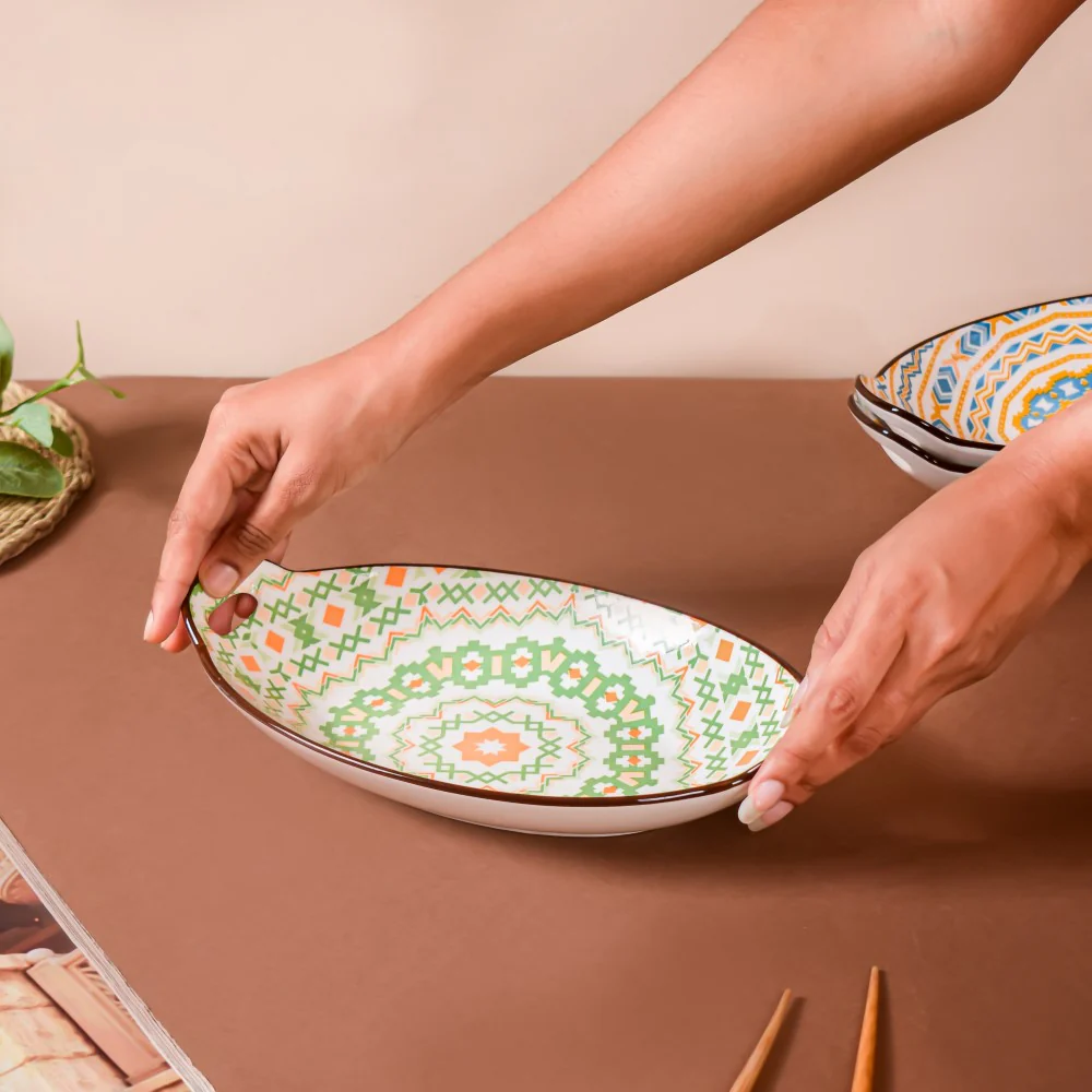 Mandala Green Criss-Cross Baking Plate With Handle - Image 3