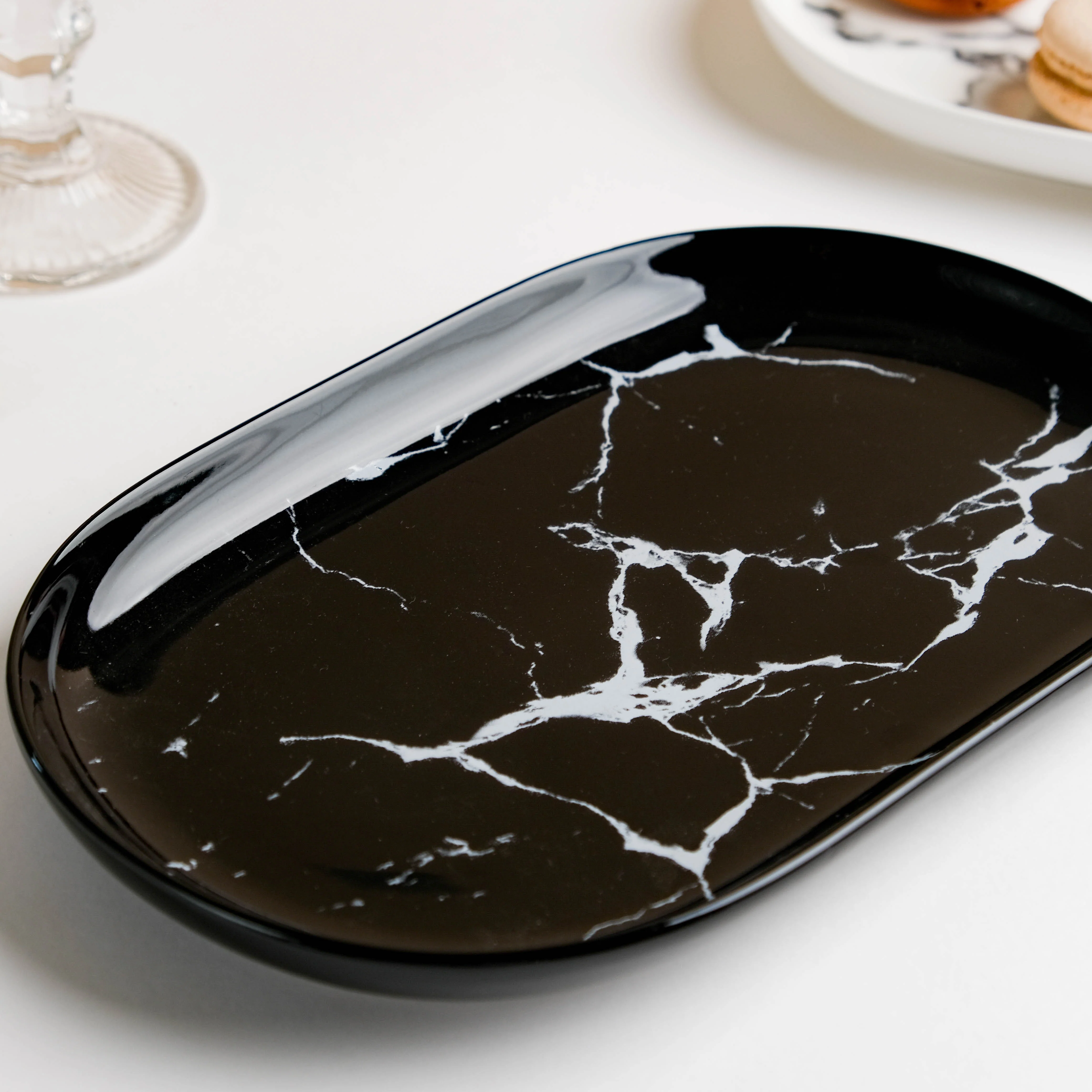 Marble Patterned Black Oval Platter 10 Inch - Image 5