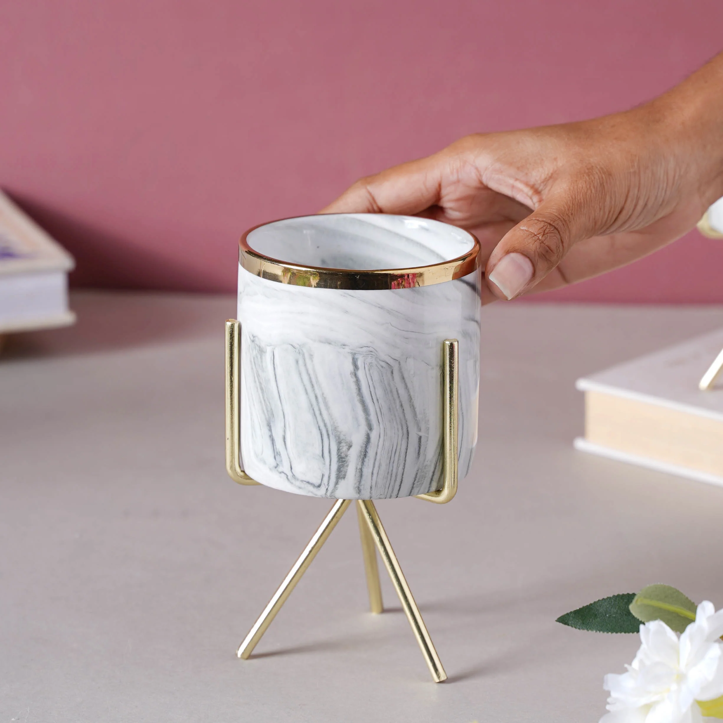 Marble Planter With Stand (M) - Image 3