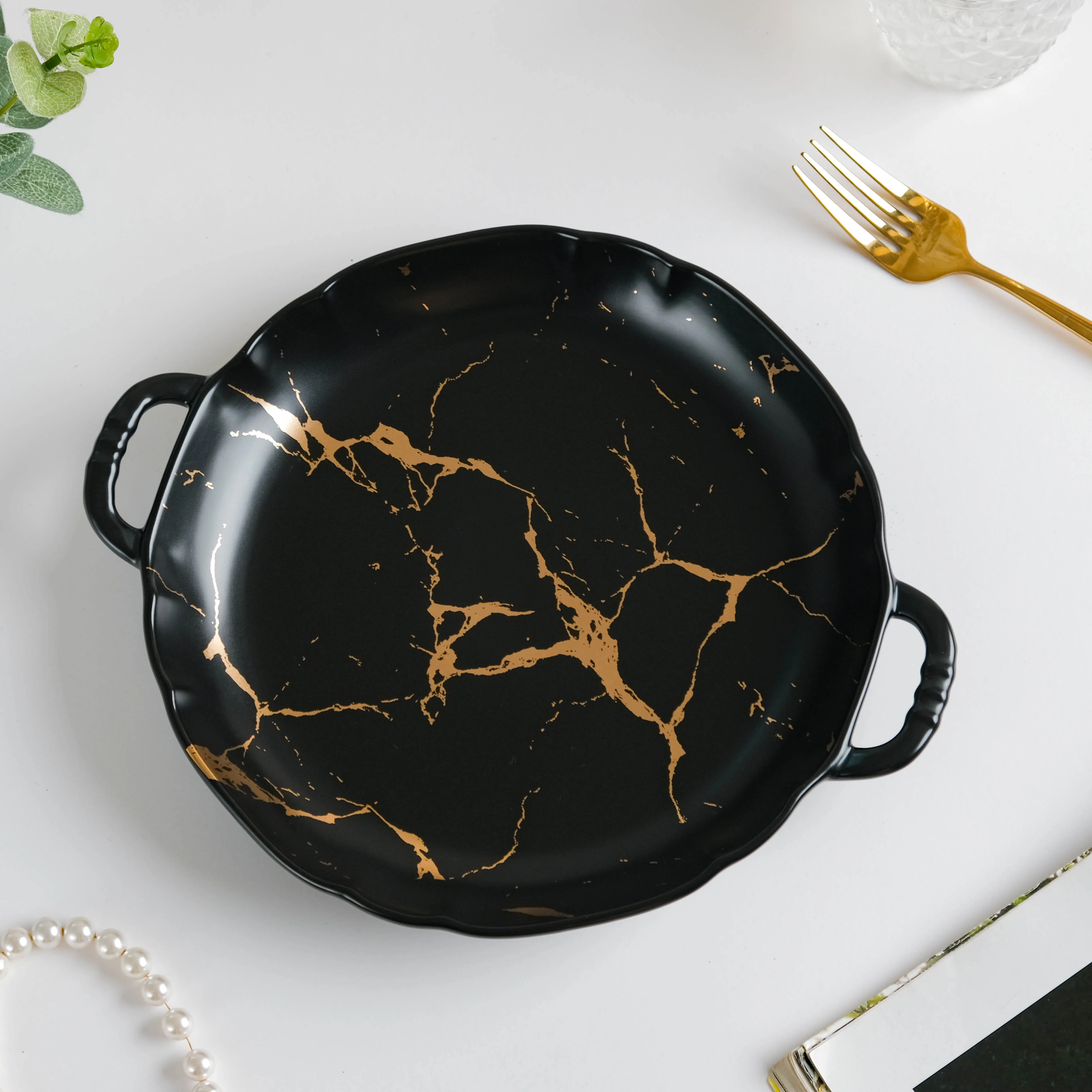 Marble Plate With Handles 8.5 Inch Black - Image 4