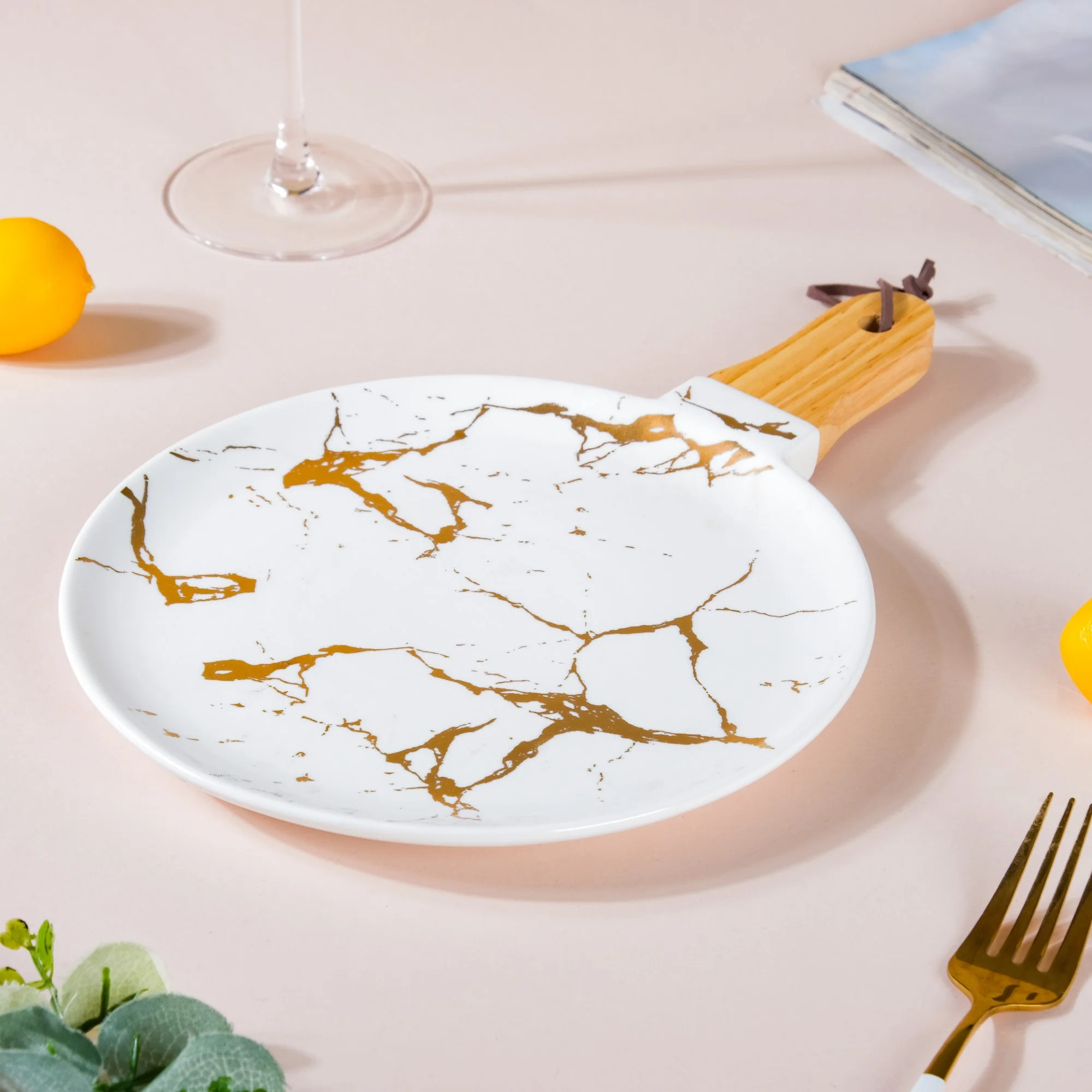 Marble Plate With Handle 11 Inch - Image 3
