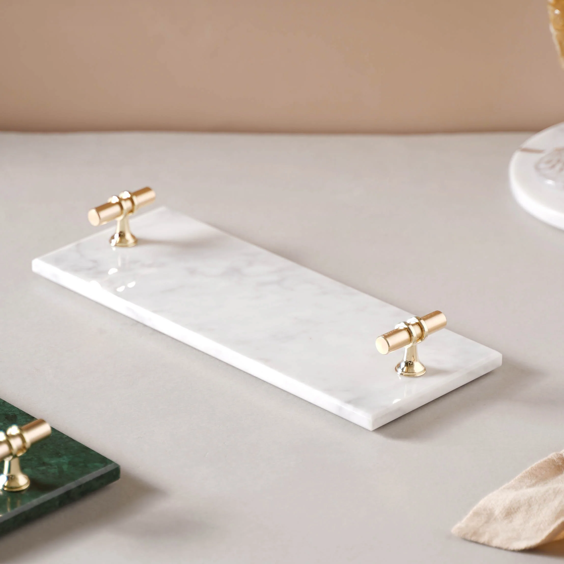 Marble Tray With Metal Handle - Image 10