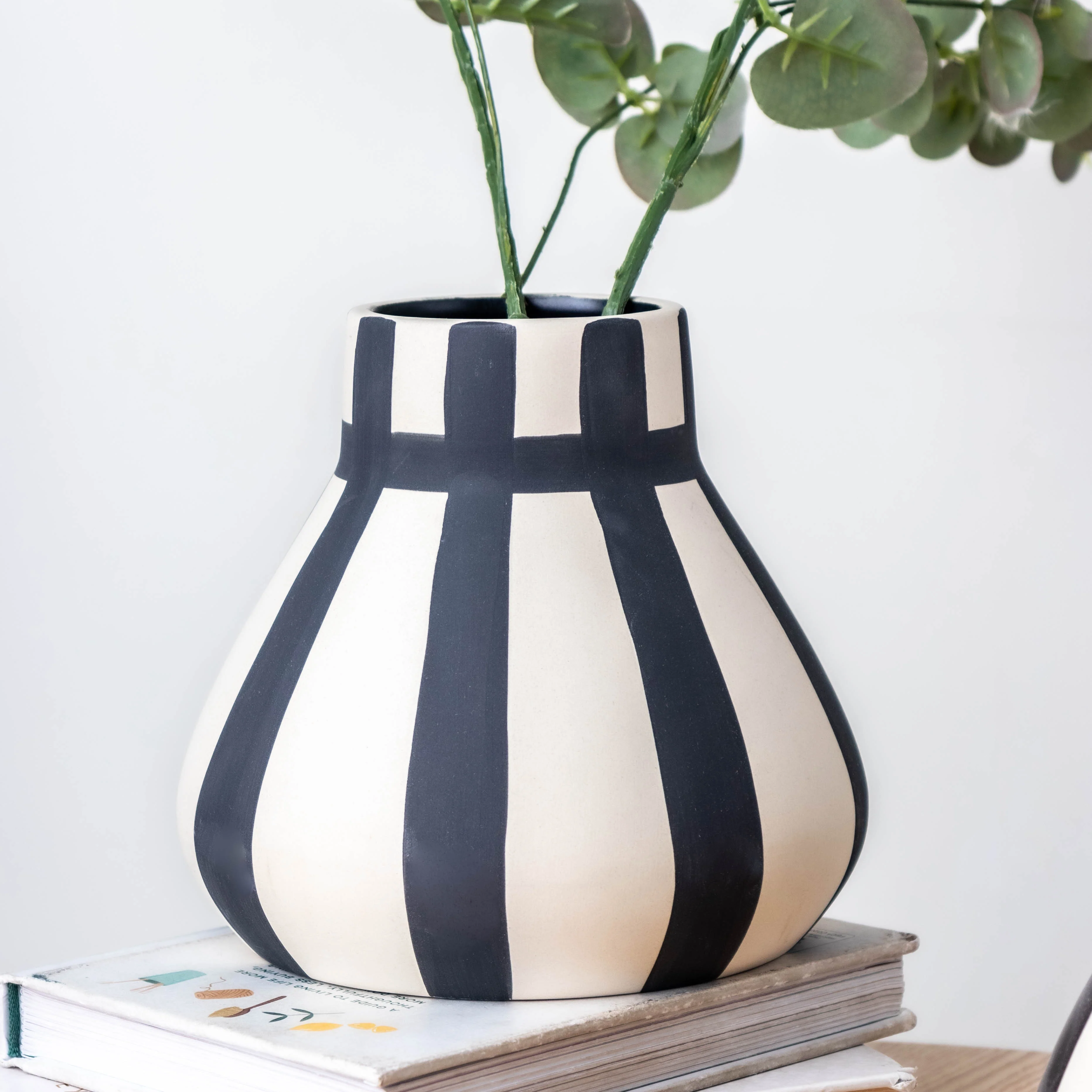 Matte Textured Vase - Image 11