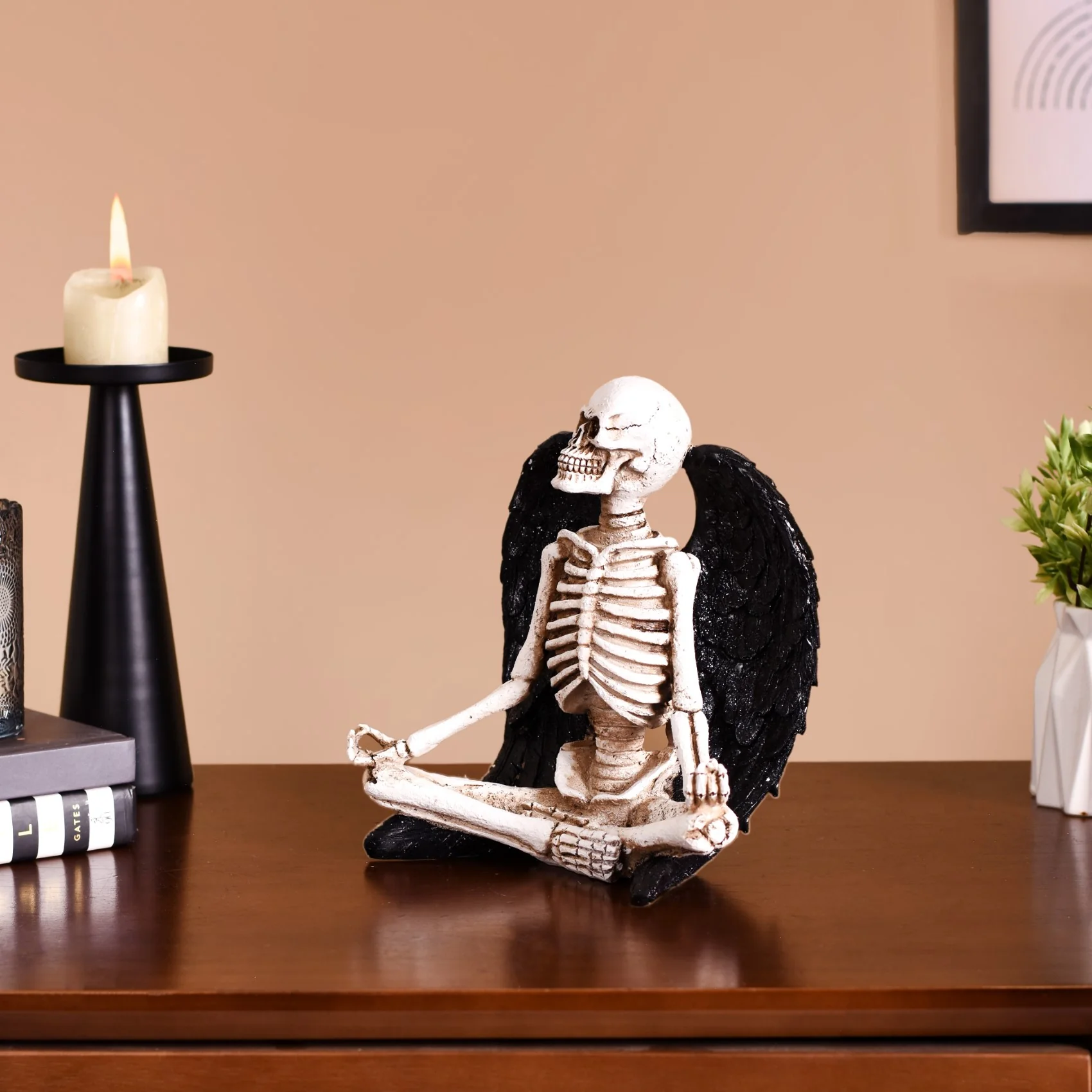 Meditating Fallen Angel Skeleton Showpiece - Image 8