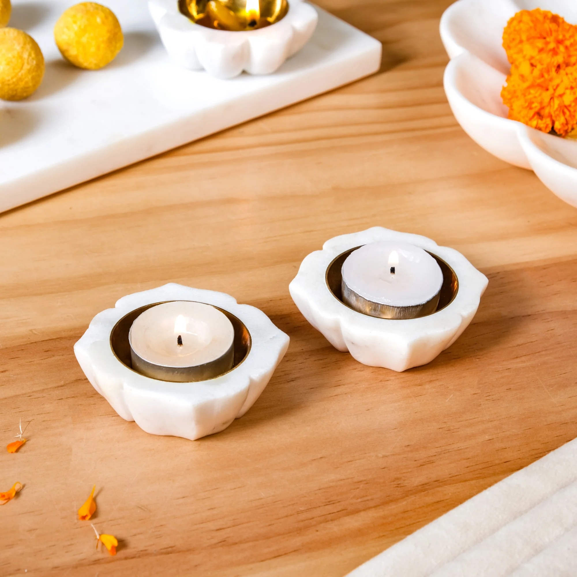 Mehrab Artistry Marble And Brass Diya Set Of 2 - Image 4
