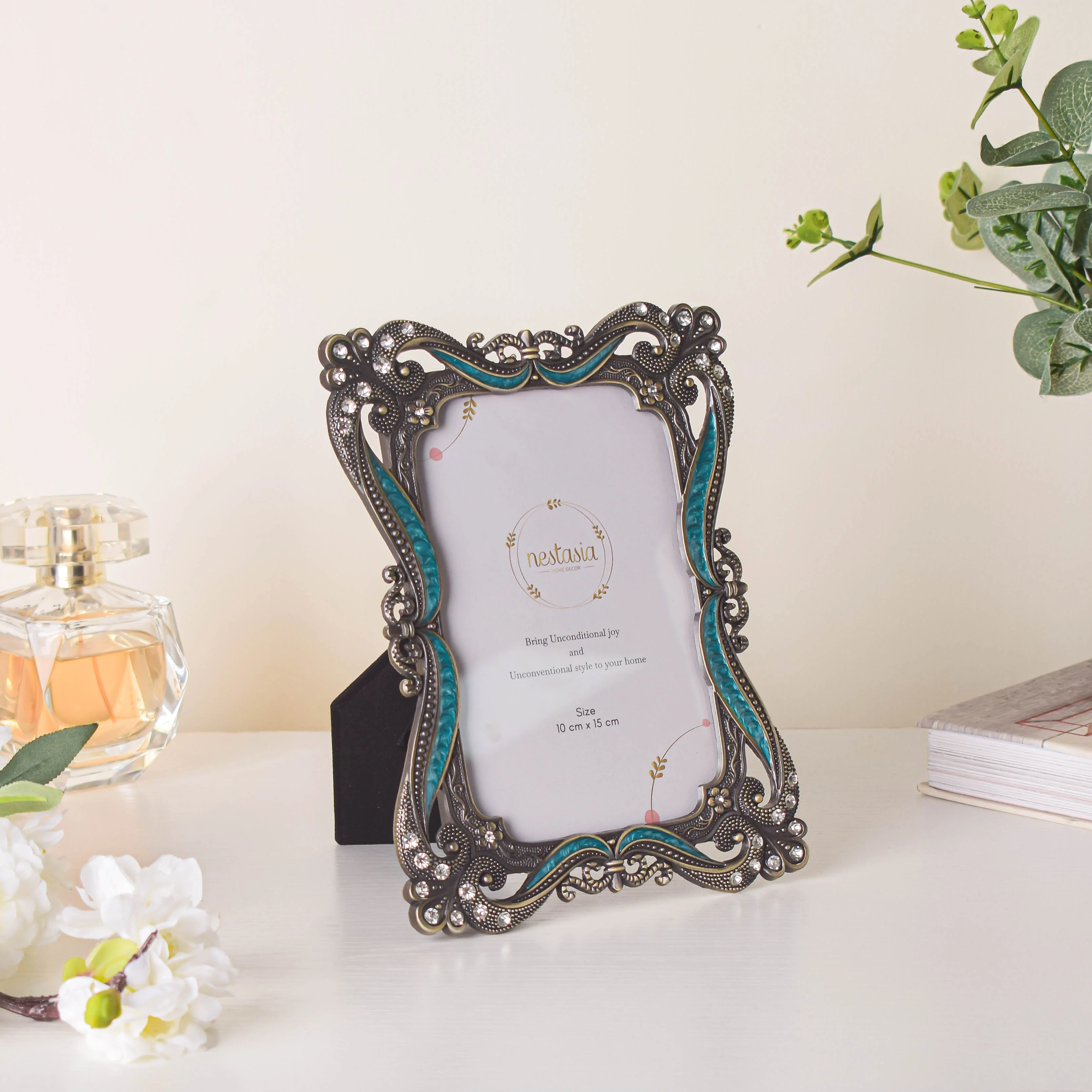 Memorabilia Photo Frame Medium - Image 3