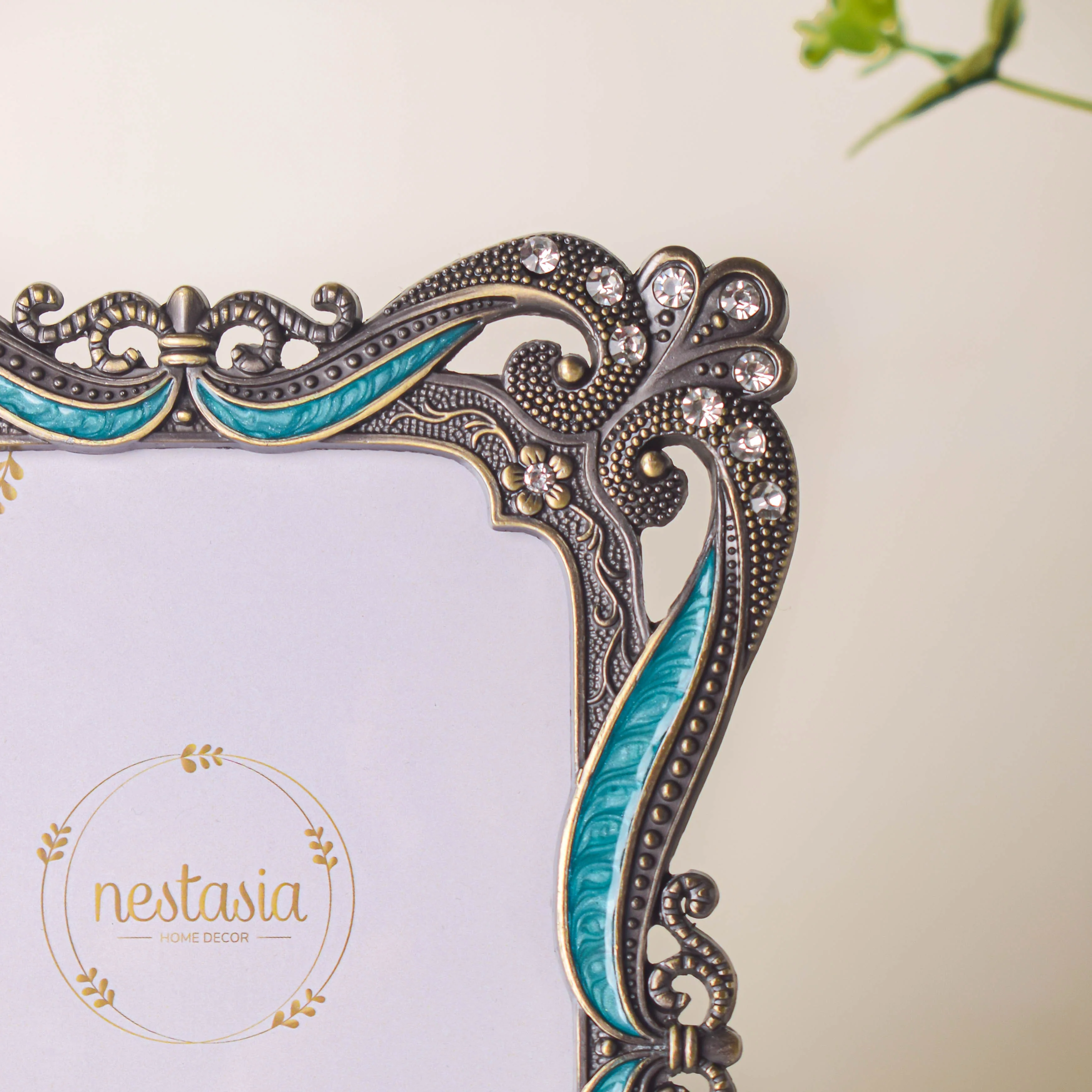 Memorabilia Photo Frame Medium - Image 7