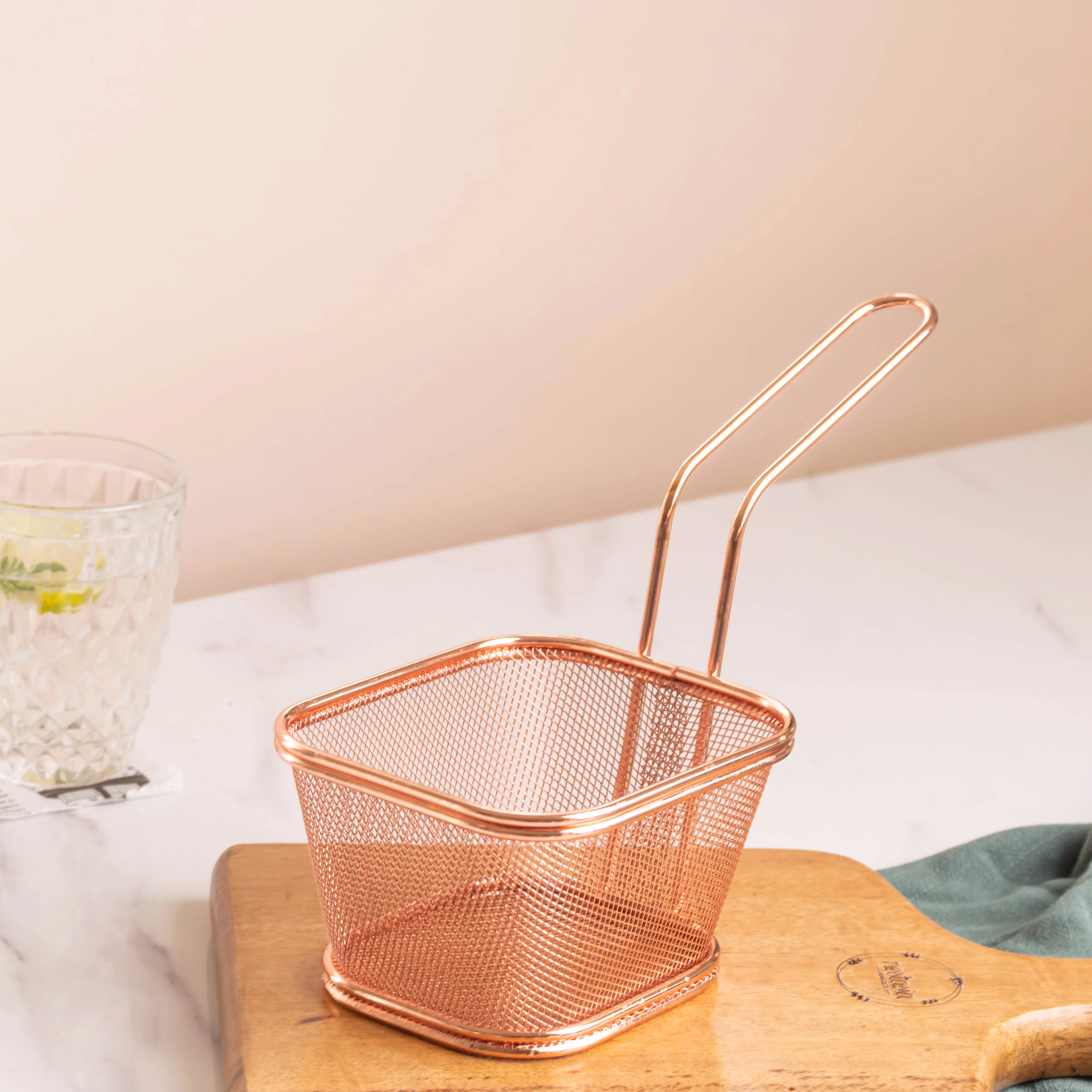 Meshed Snack Basket - Image 2