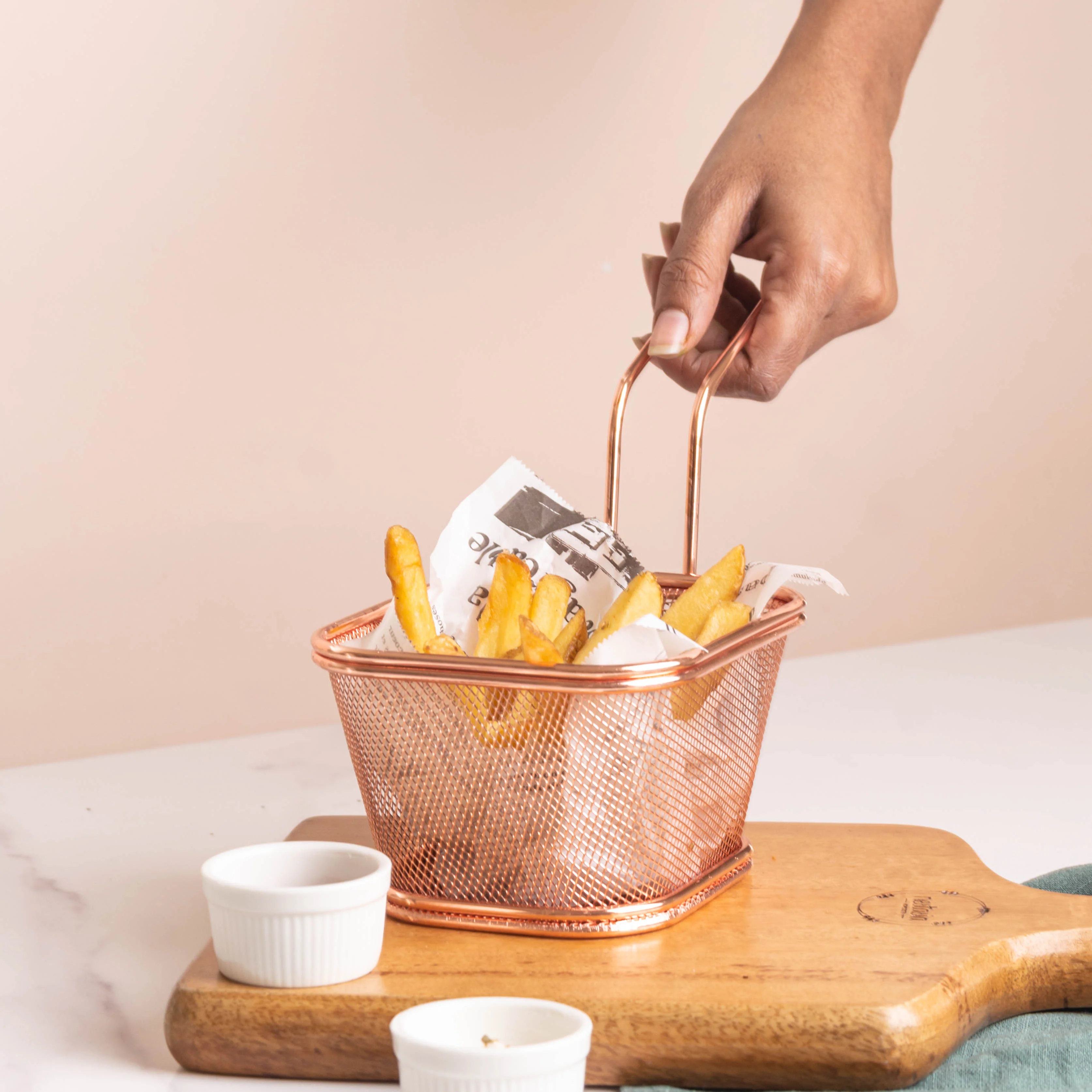 Meshed Snack Basket - Image 5