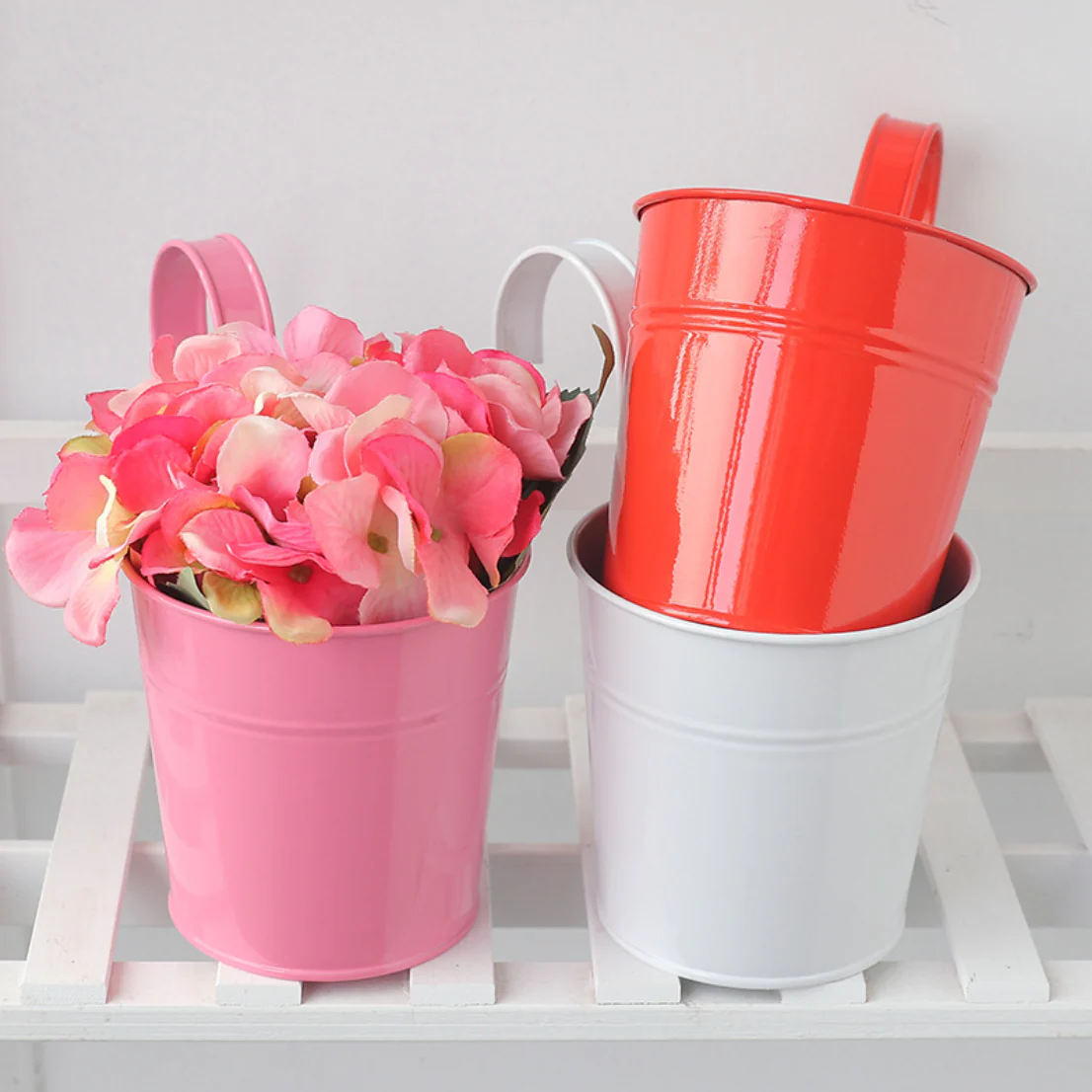 Metal Hanging Planter Basket With Handle - Image 2