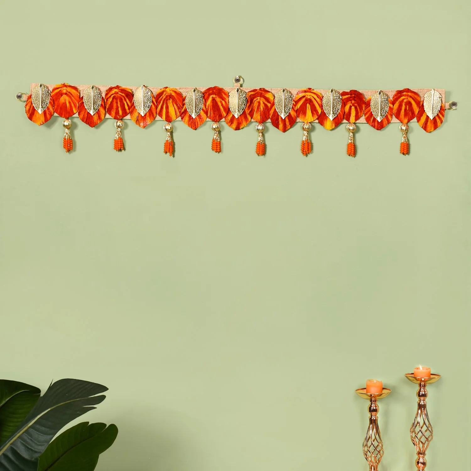 Metal Leaf Embellished Festive Wall Decor - Image 2