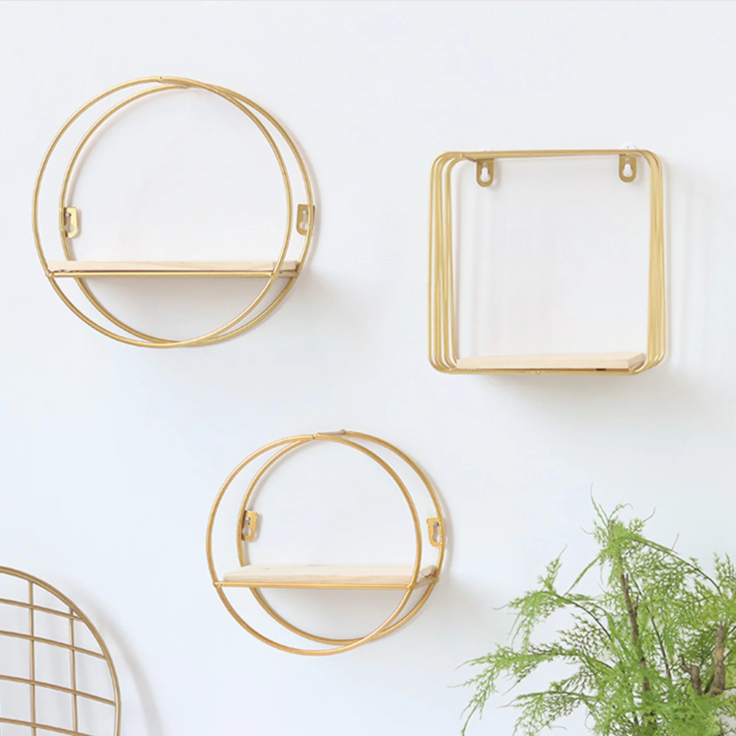 Round Metal and Wood Shelf - Image 5