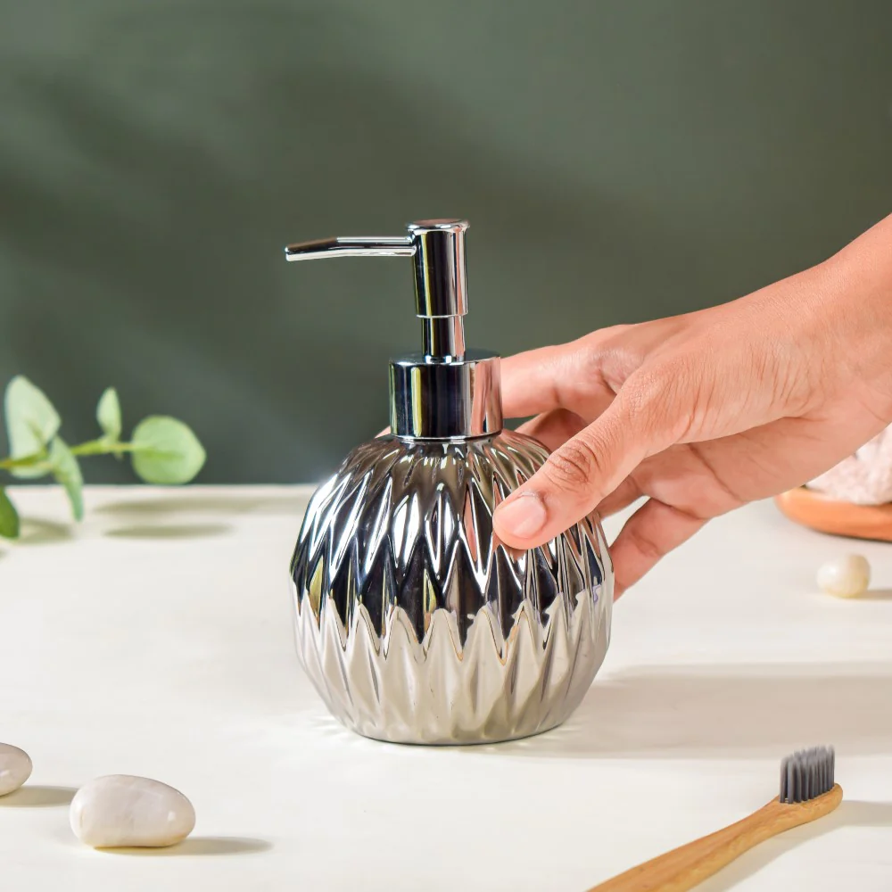 Metallic Soap Dispenser - Image 3