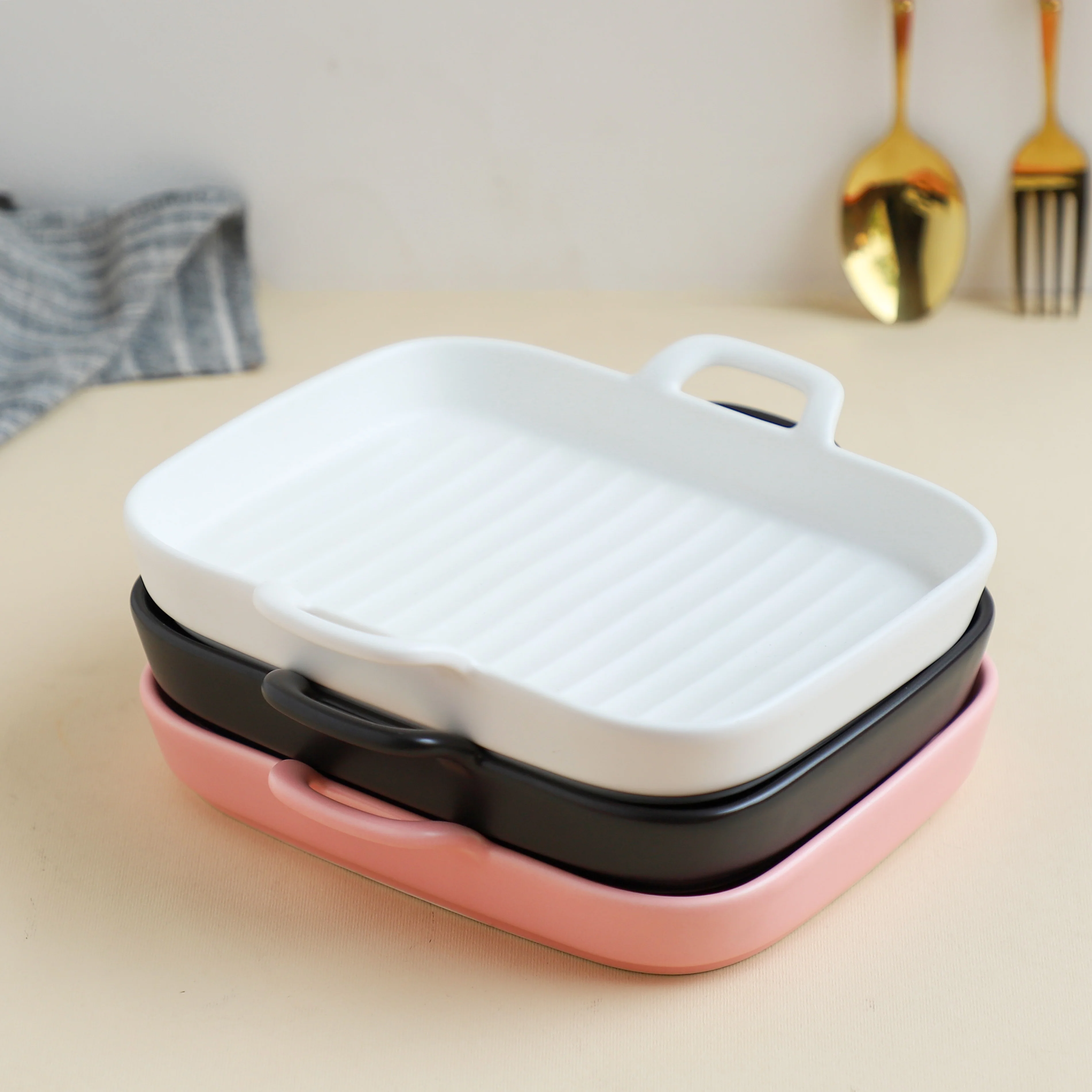 Microwave Safe Plate - Image 9