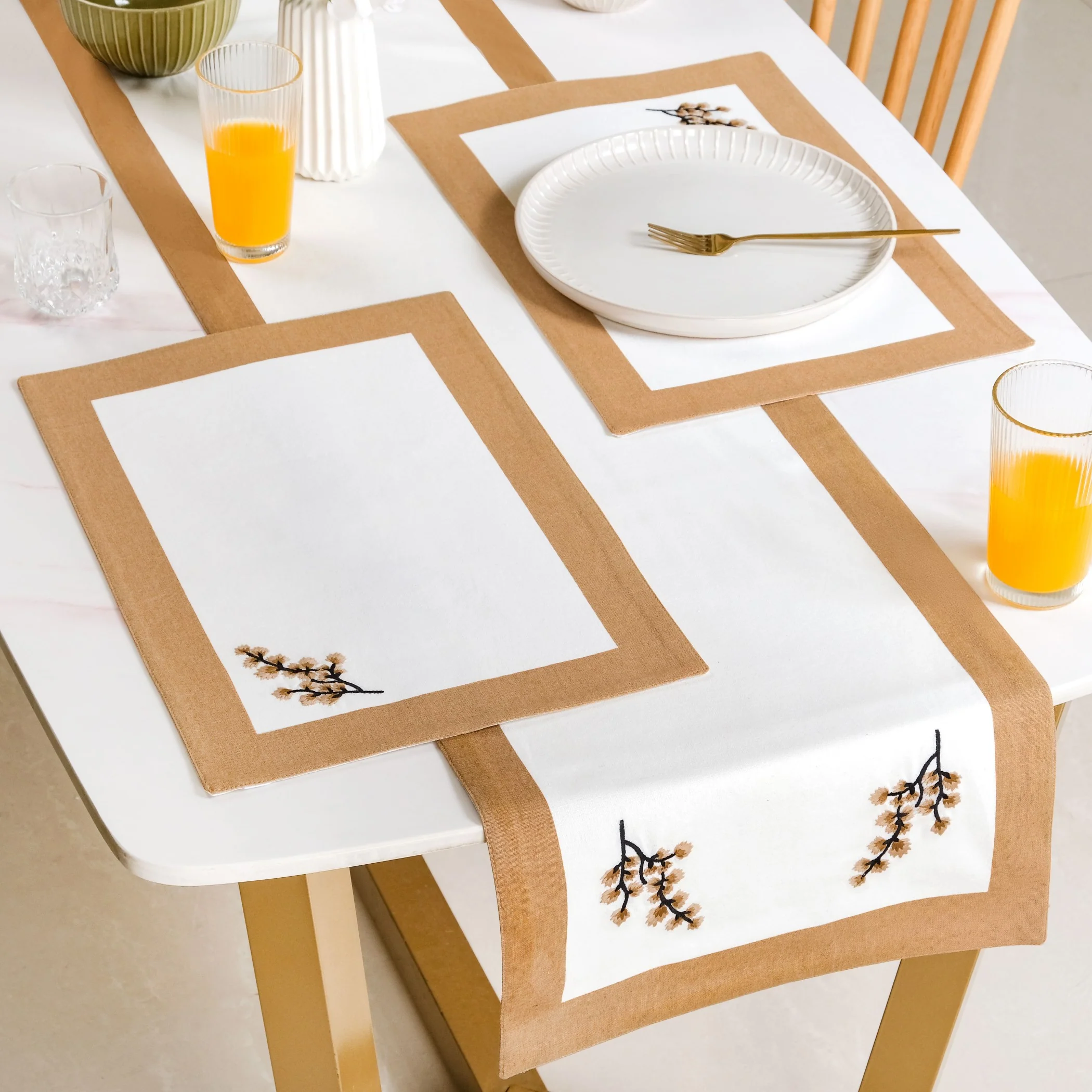 Midori Pure Cotton Table Runner And Placemat Set Of 7 In Brown - Image 11