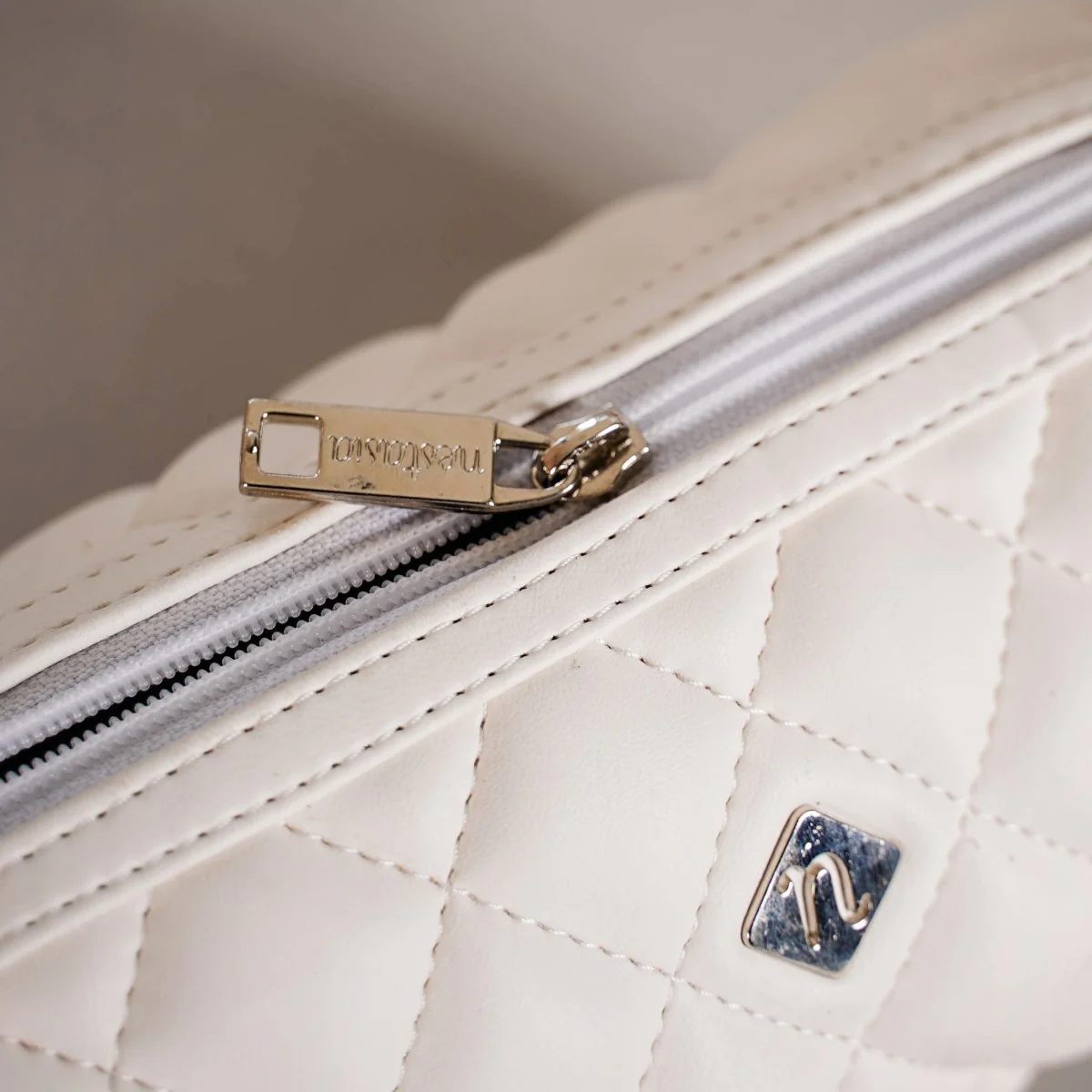 Mini Barrel Bag White - Image 11