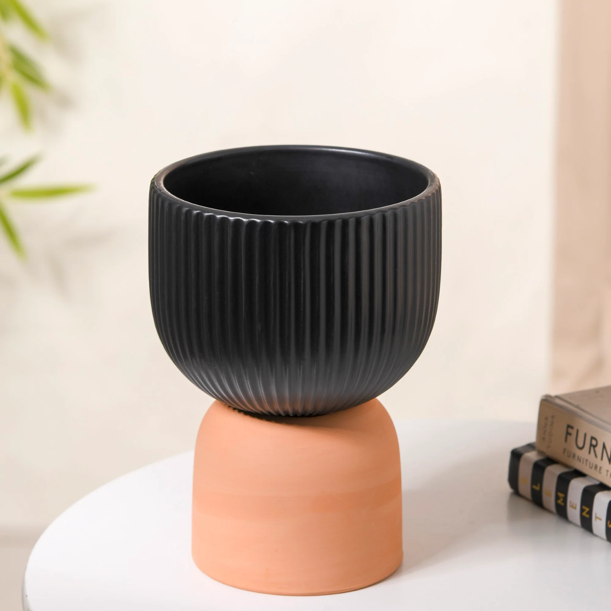 Minimalist Black Ribbed Pedestal Vase - Image 2