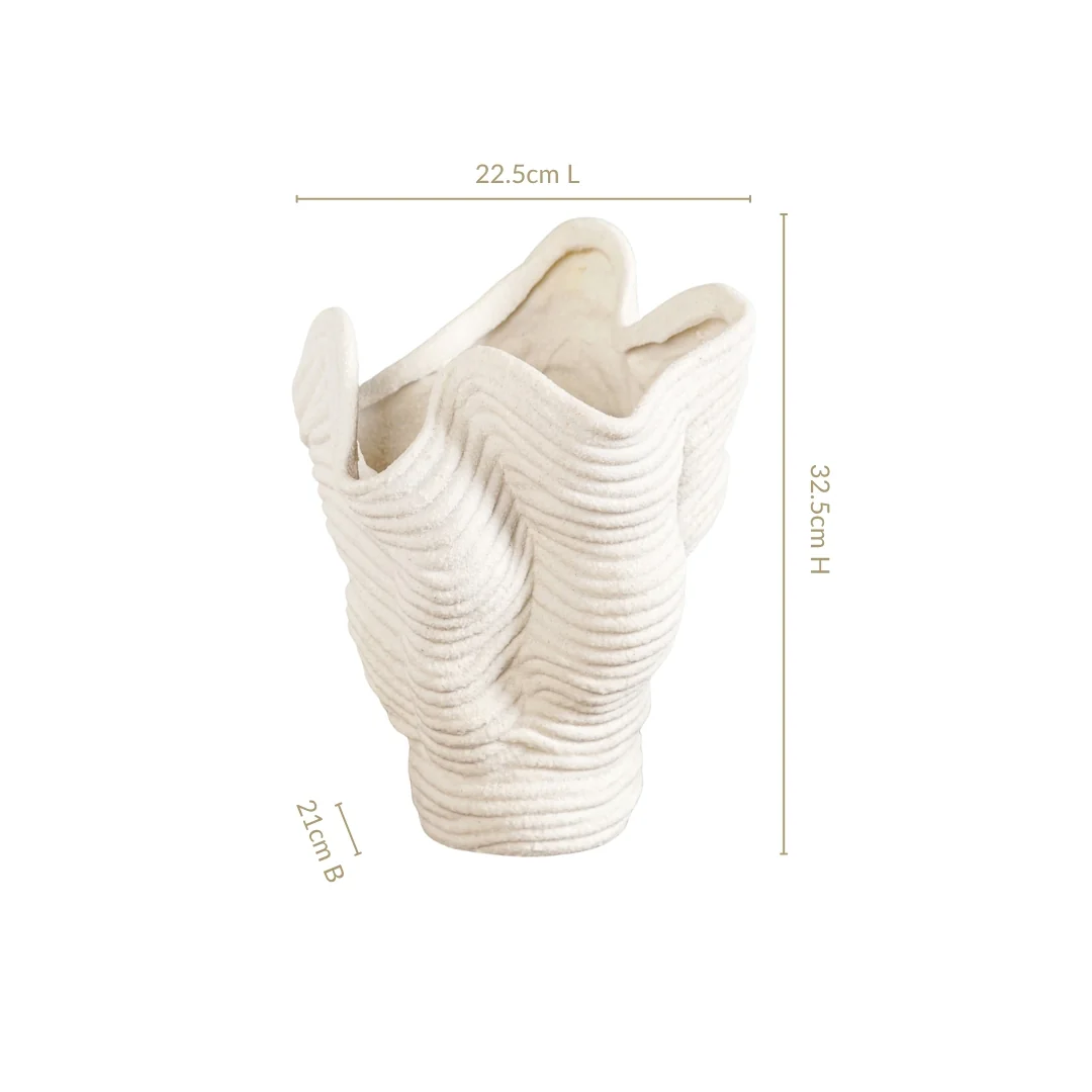 Minimalist Ocean Inspired Ribbed Table Vase - Image 4