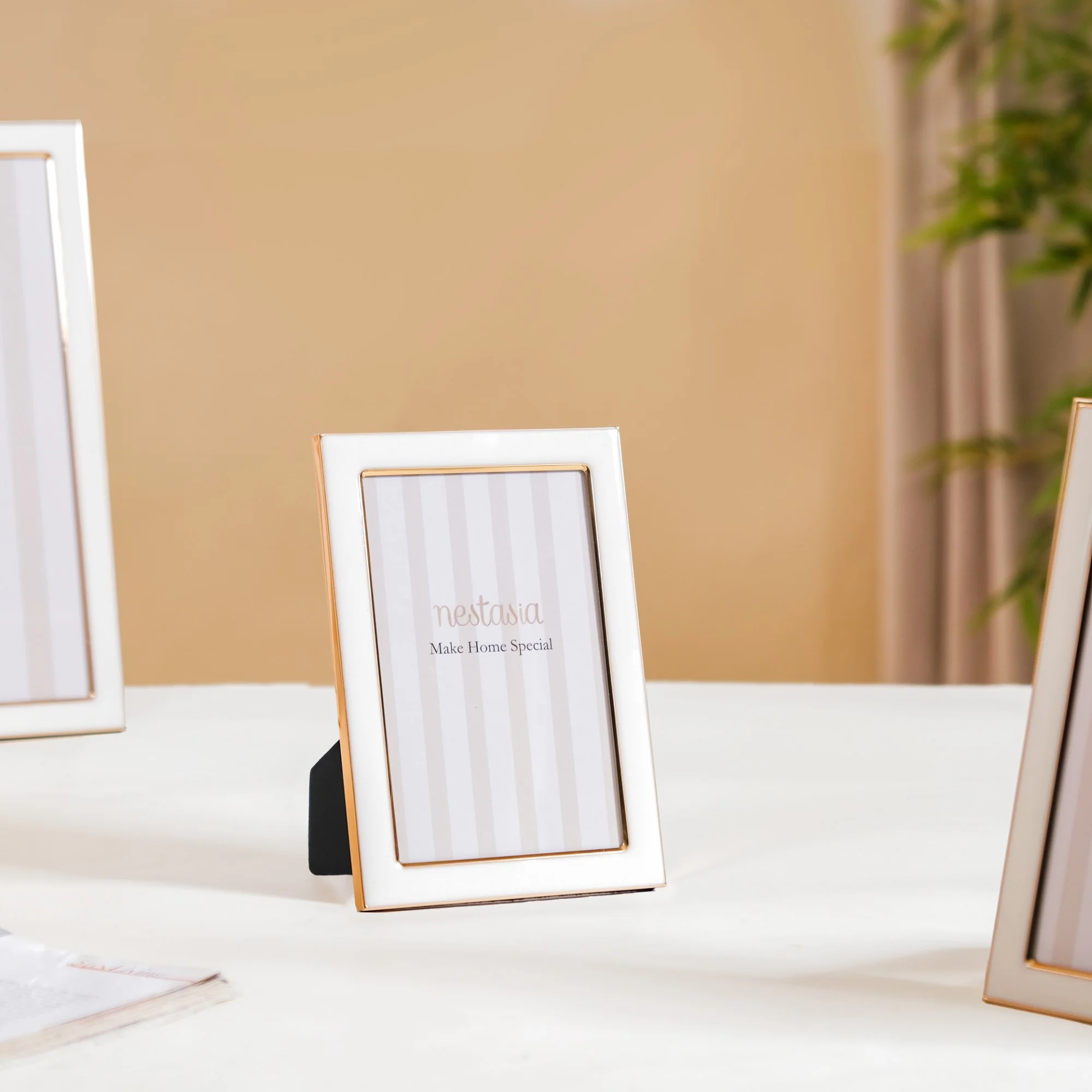 Minimalist Rectangle Photo Frame Set Of 3 White Gold - Image 8