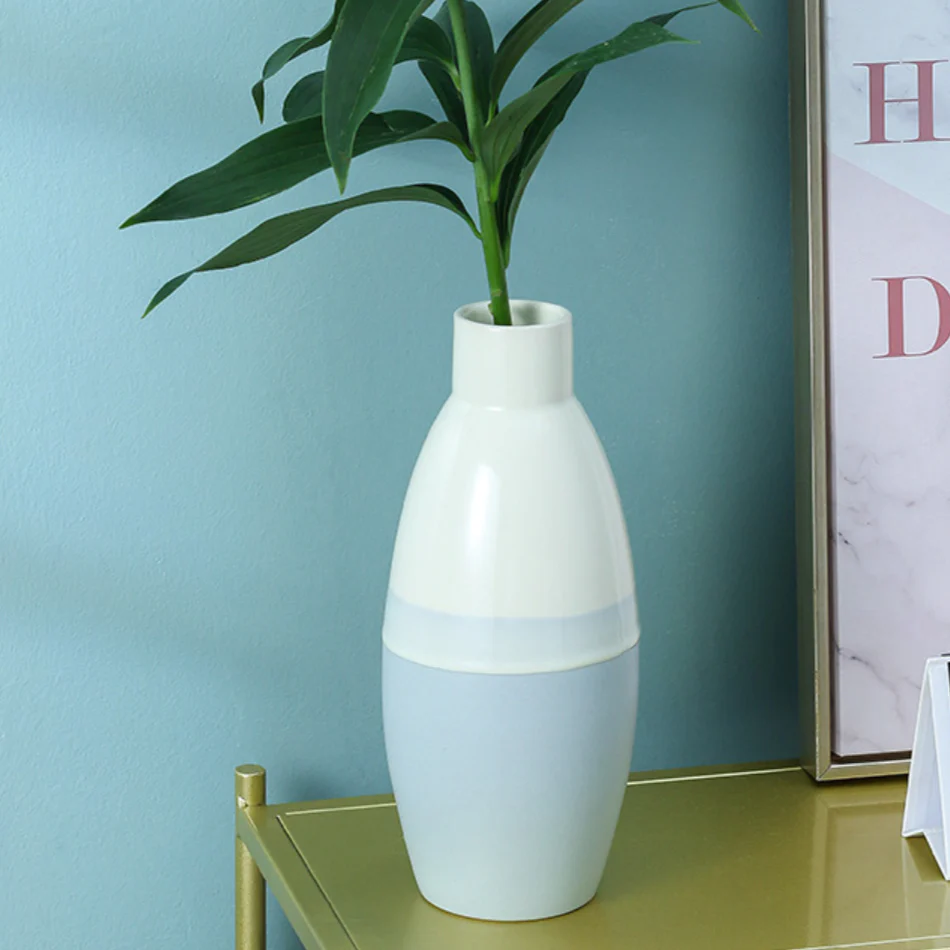 Minimalist Vase
