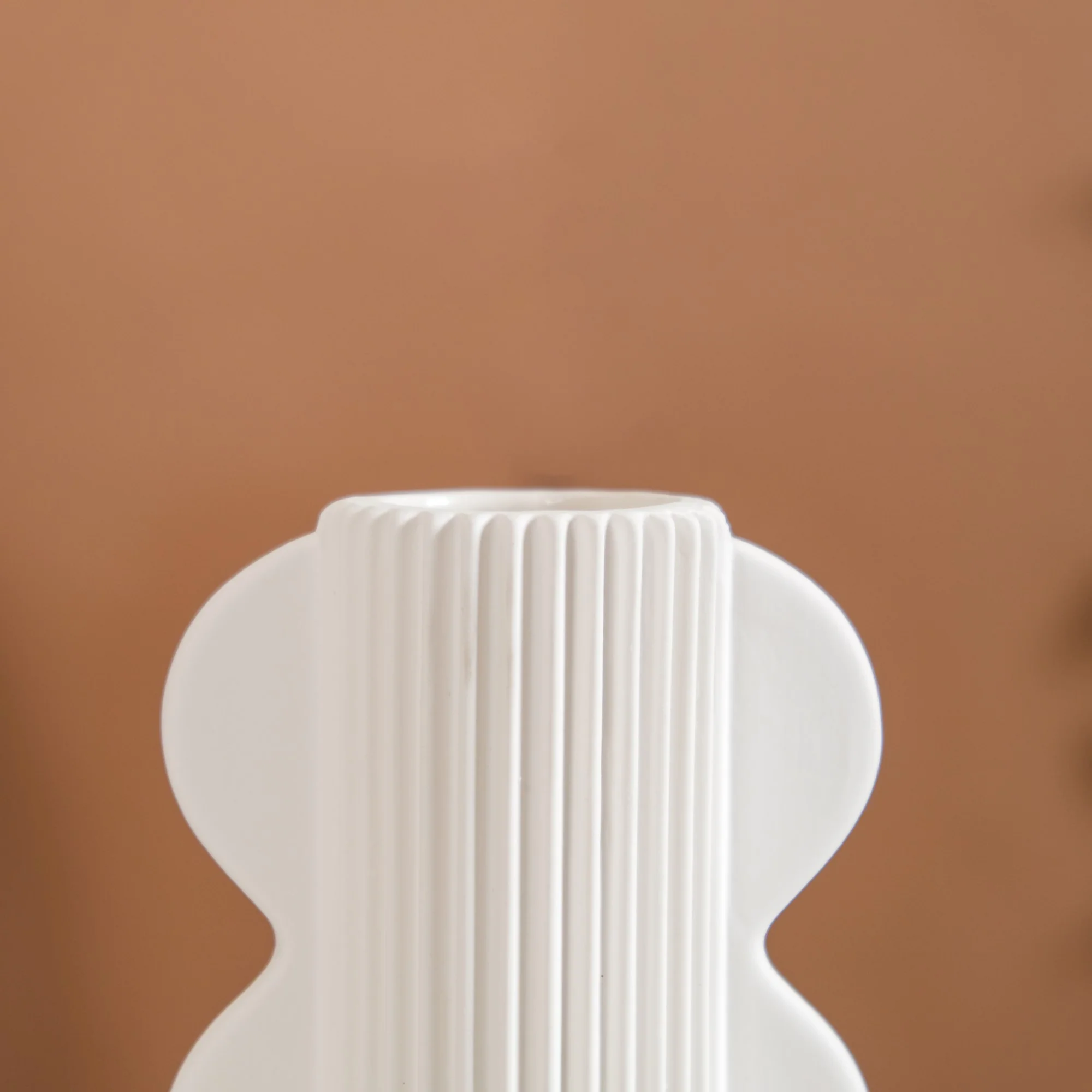 Mod Ceramic Vase With Ears - Image 12