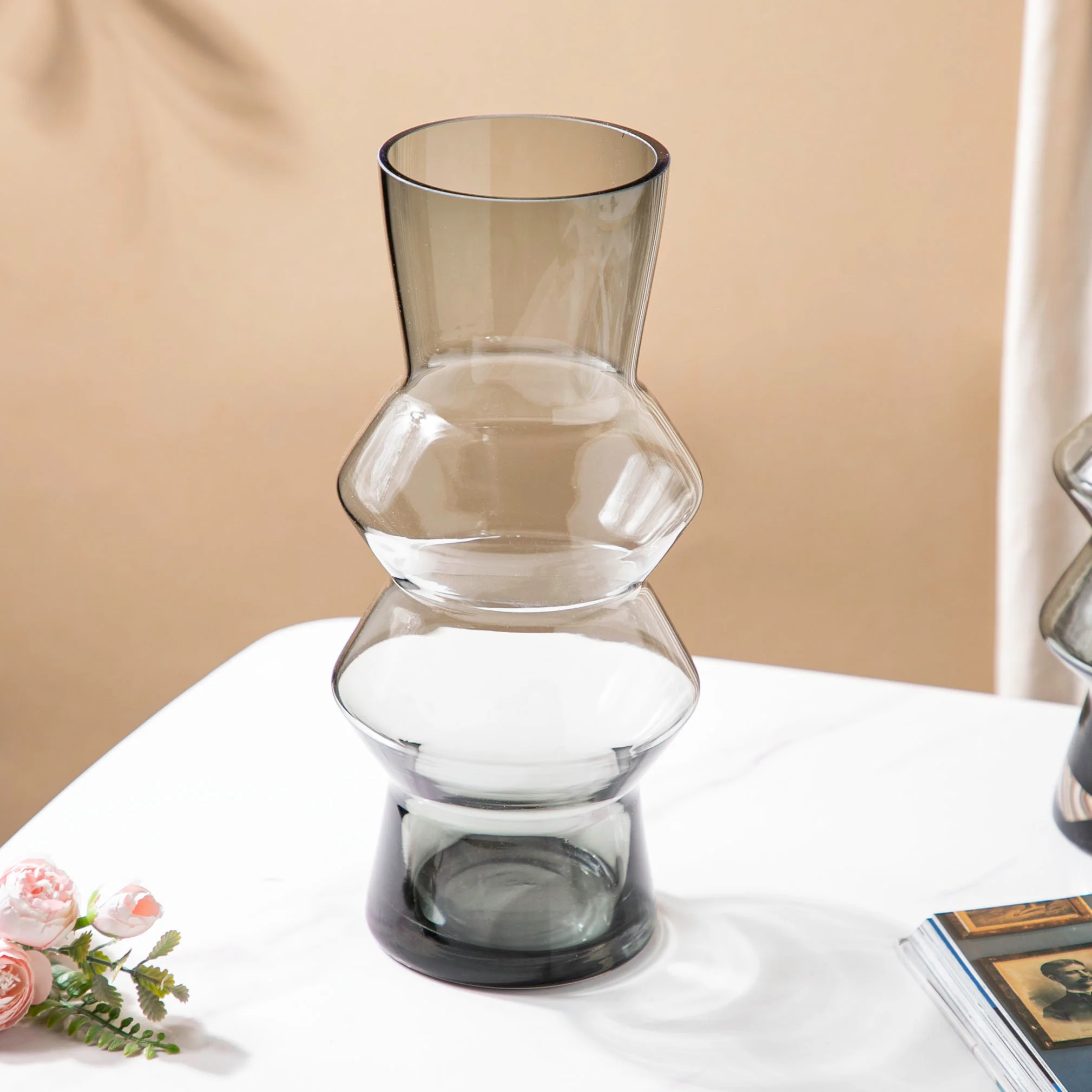 Modern Glass Flower Vase Grey Large - Image 5